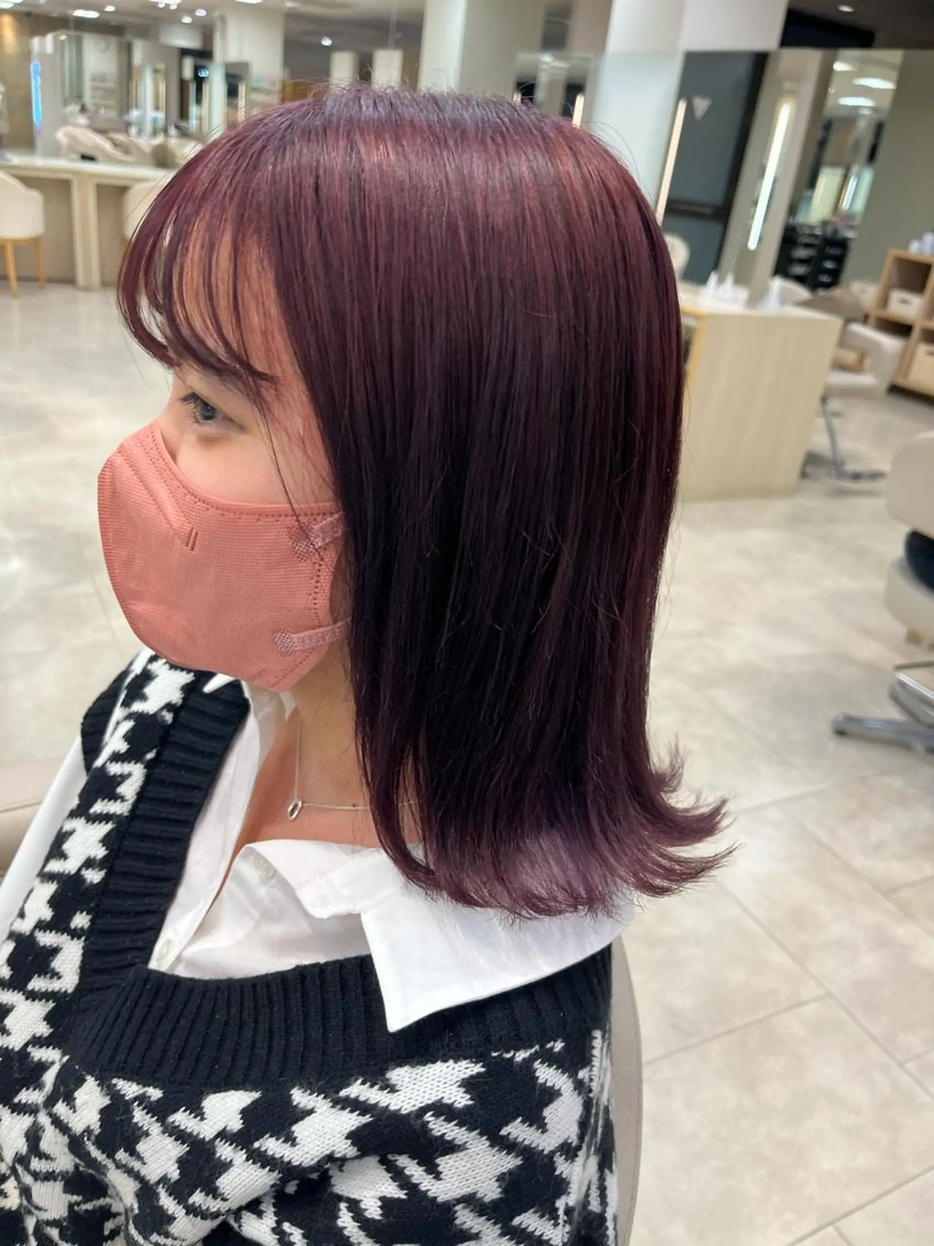 ミディアム カラー カット ヘアカラー トリートメント 暖色専門美容師🎀 お客様満足度◎のヘアスタイル