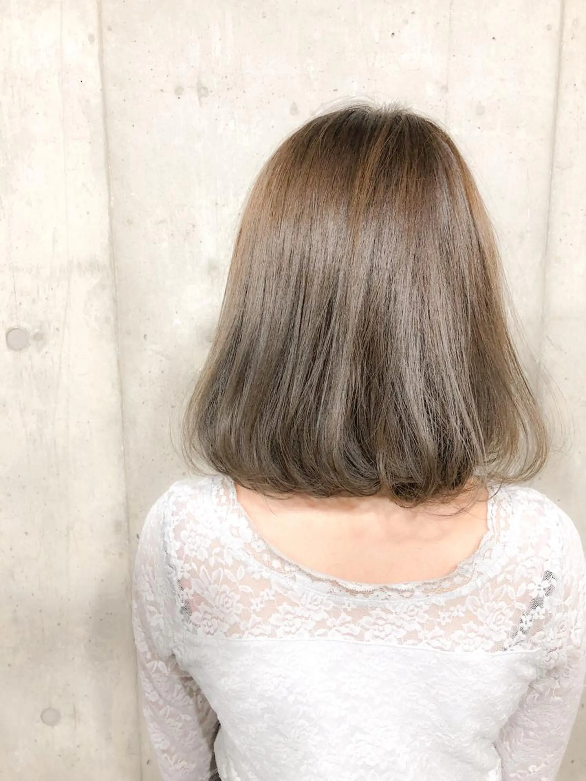 カラー ベージュカラー ミルクティーベージュ 北條 優輝のヘアスタイル