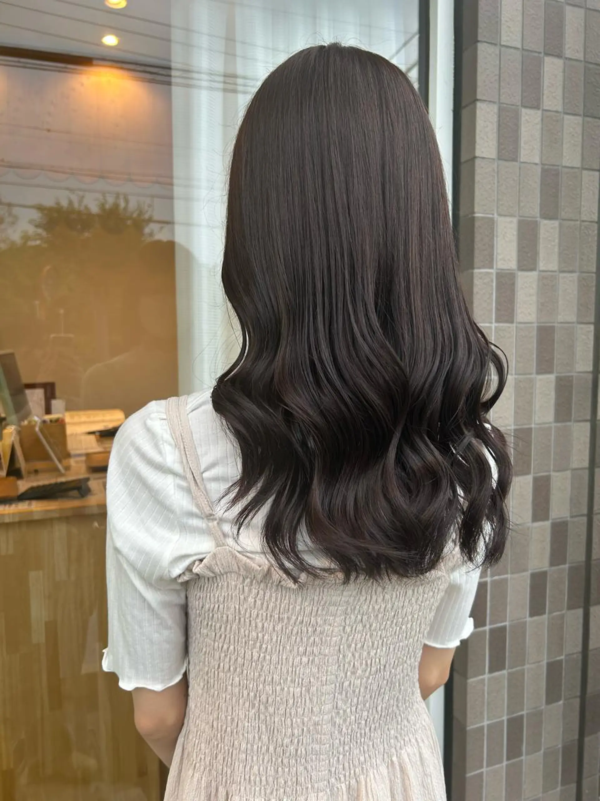 カラー ブラウンカラー moi所属・野田 千聖のヘアスタイル