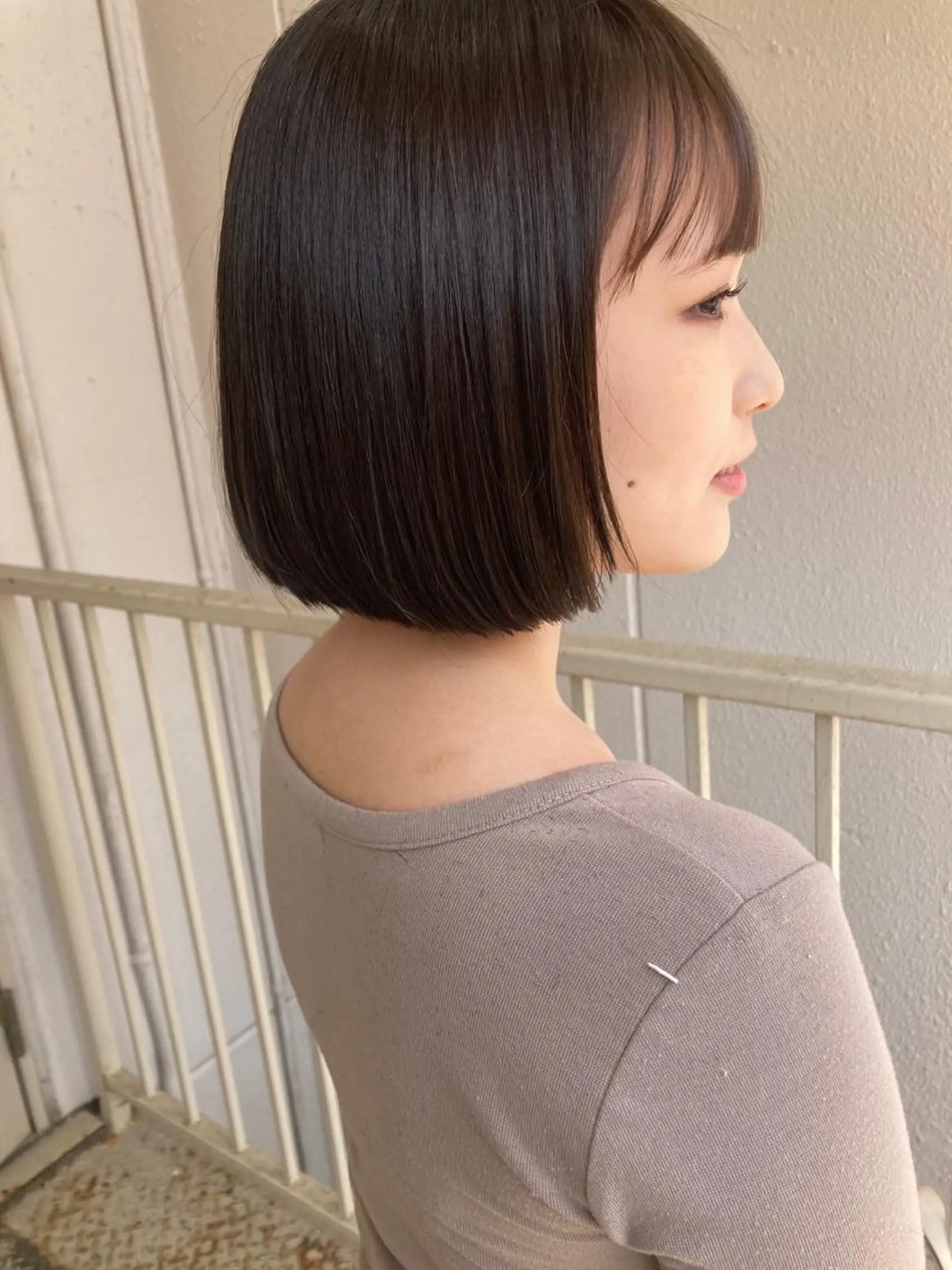 ショート ボブ roka ノゾミのヘアスタイル