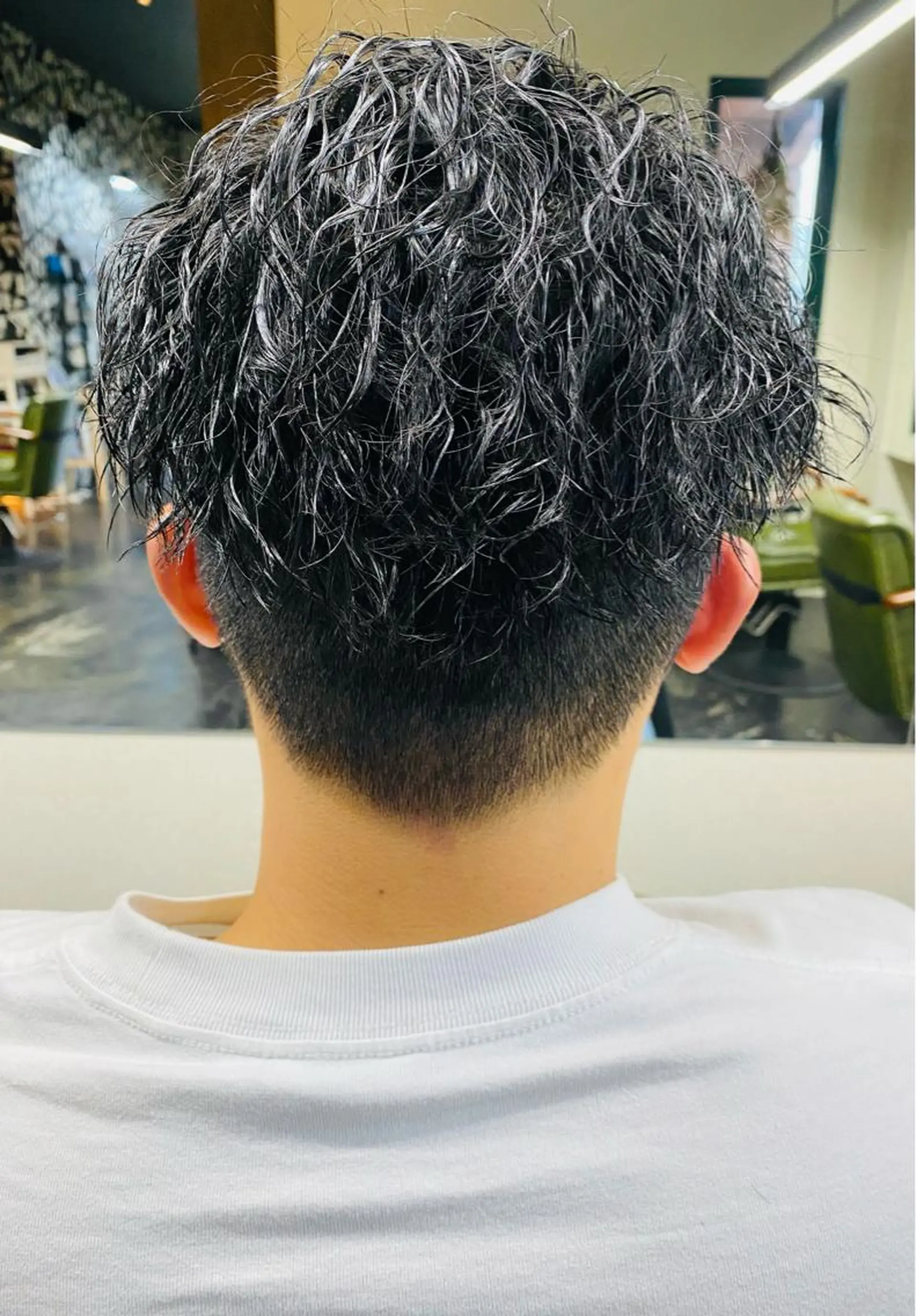 パーマ メンズ カット パーマ Emitas.柳通り店所属・山﨑 大暉【ダブルカラー】のヘアスタイル