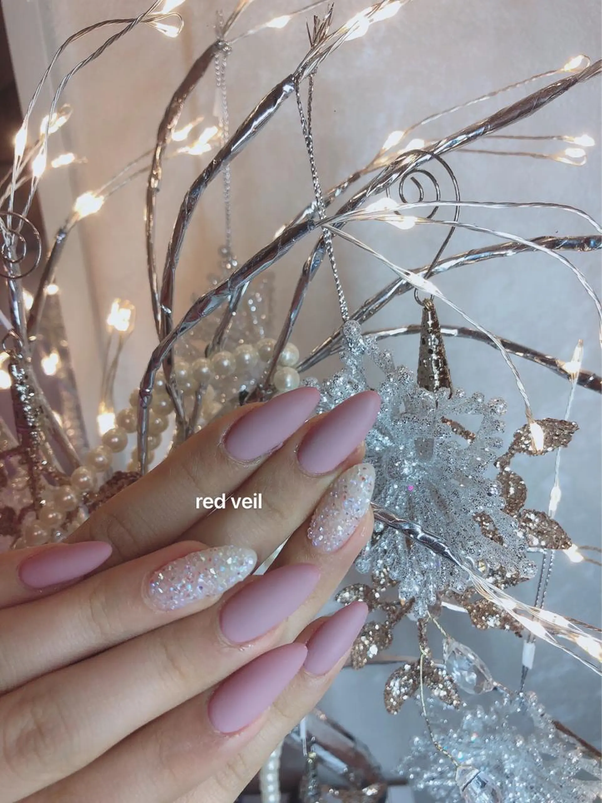 ロング ネイル 長さ出し専門 nynaのネイルデザイン