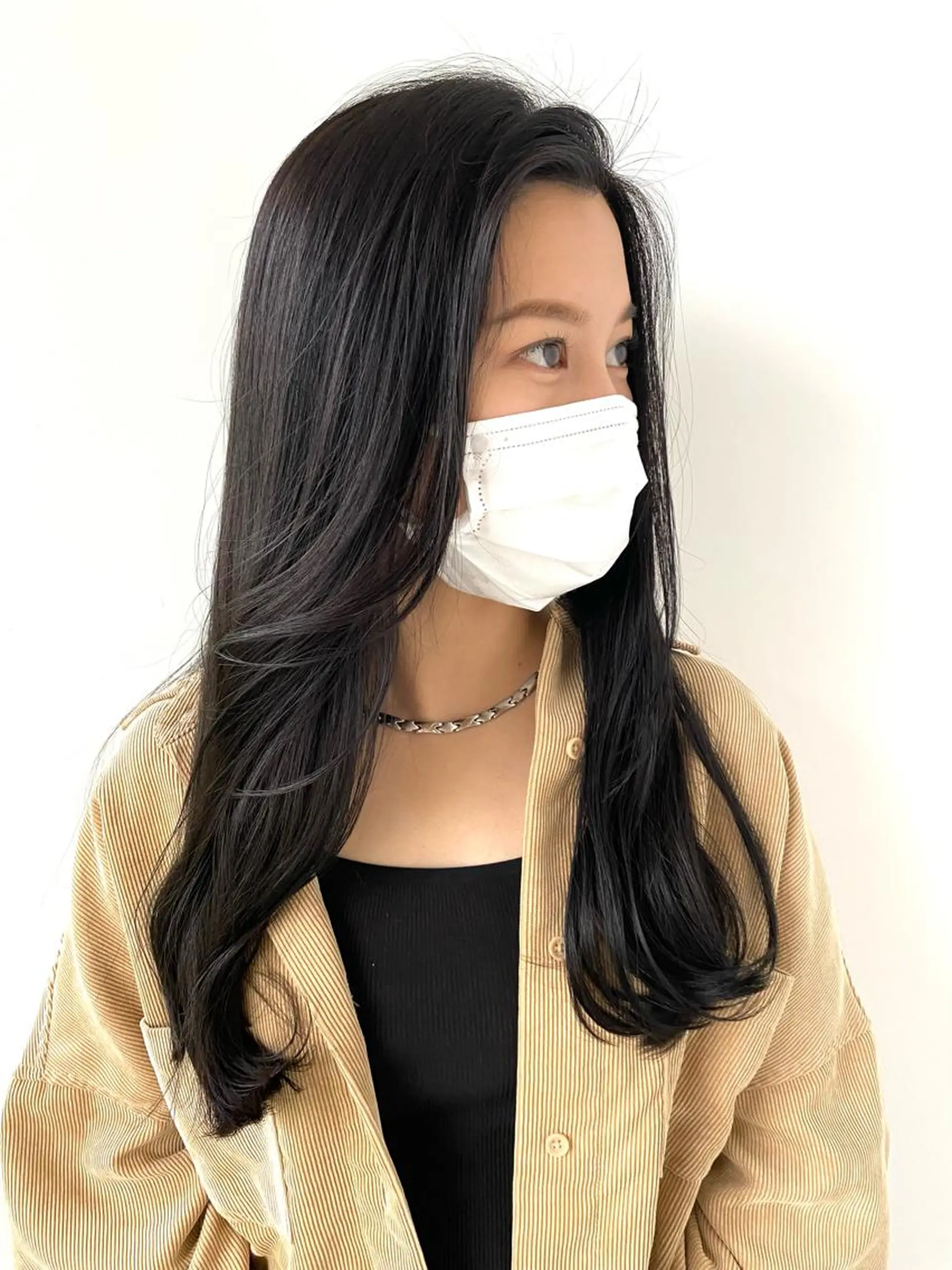 ロング カラー 顔まわりレイヤー レイヤーカット salon MISAHIのエステ・リラクイメージ