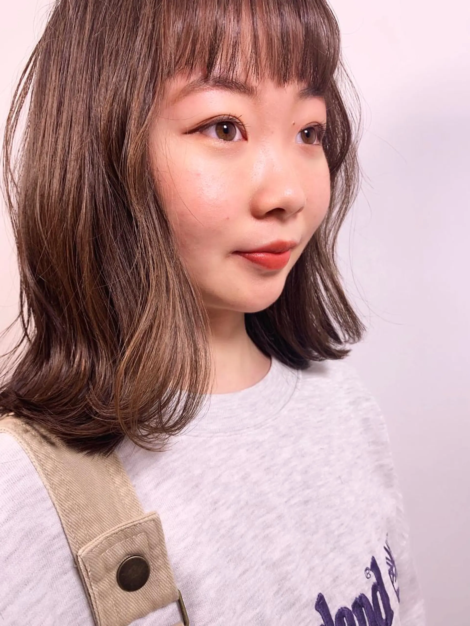 ミディアム カラー 外ハネヘア tension 【テンション】のヘアスタイル