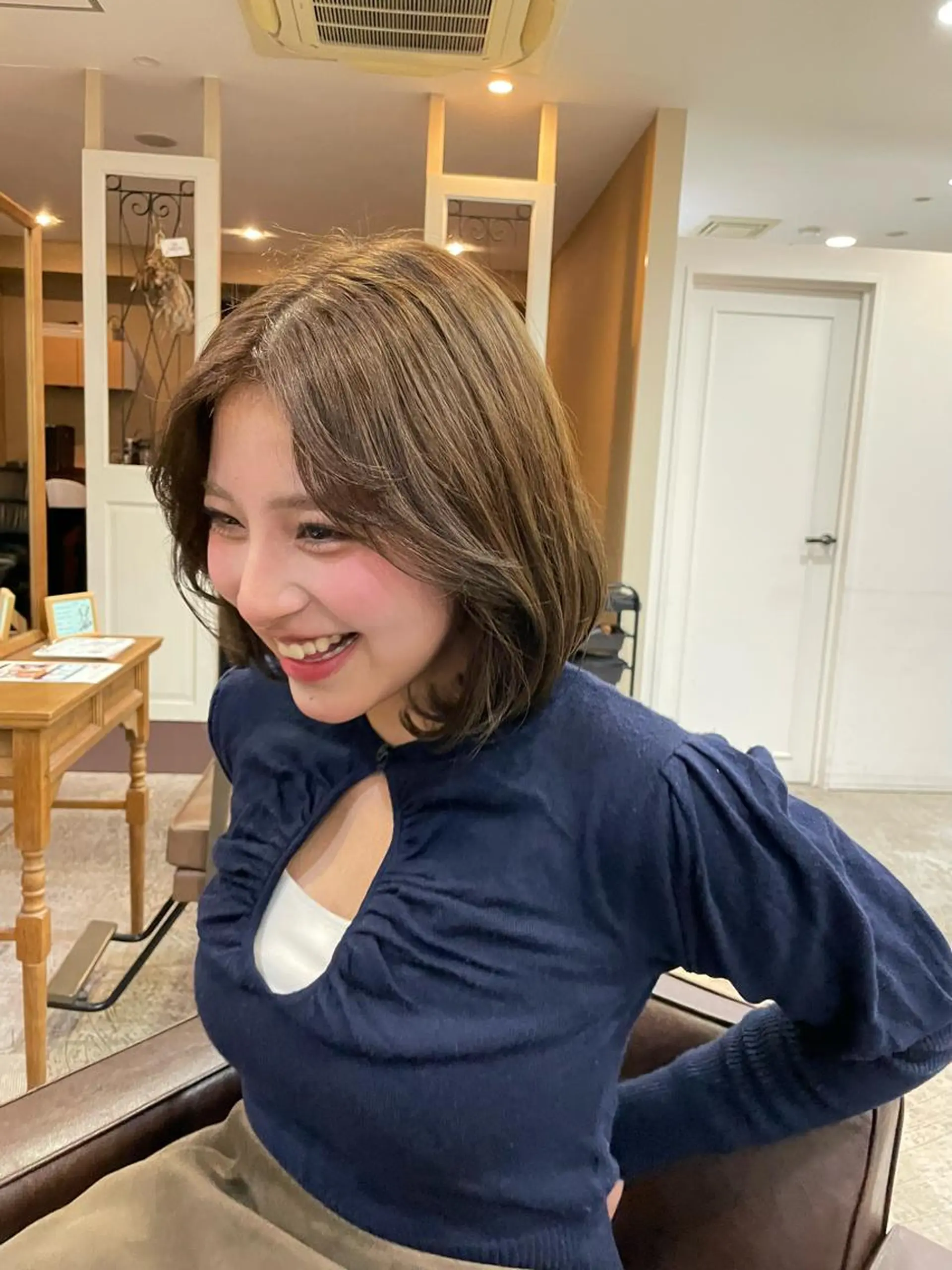 ショート カラー ヘアアレンジ タンバルモリ 韓国風ヘア 似合わせカット 髪質改善特化 🫧松野力也のヘアスタイル