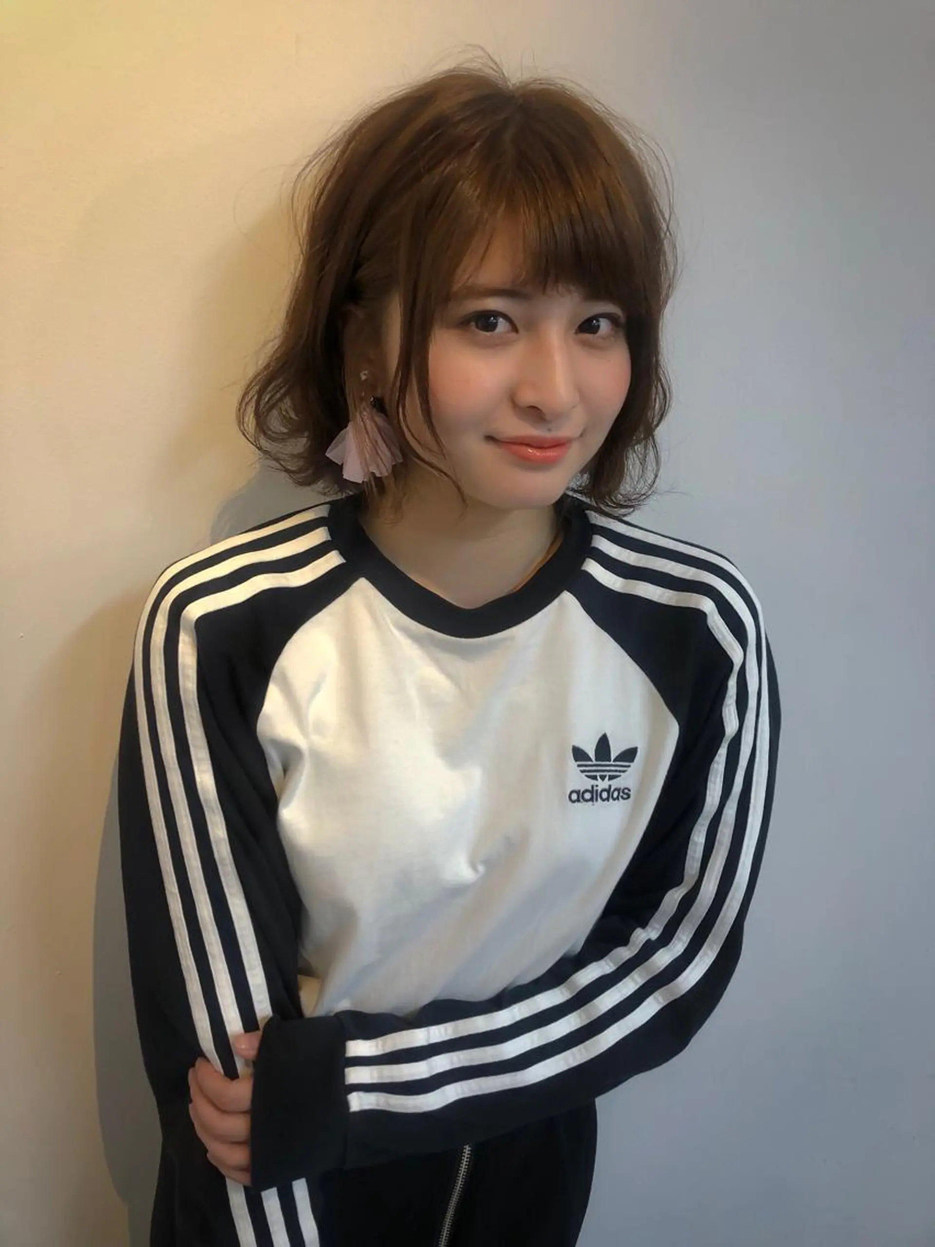 ショート カラー アッシュ ブリーチ ブリーチなしカラー 外国人風カラー GIRL所属・ダメージレスサロン✨ kayo🌱のヘアスタイル