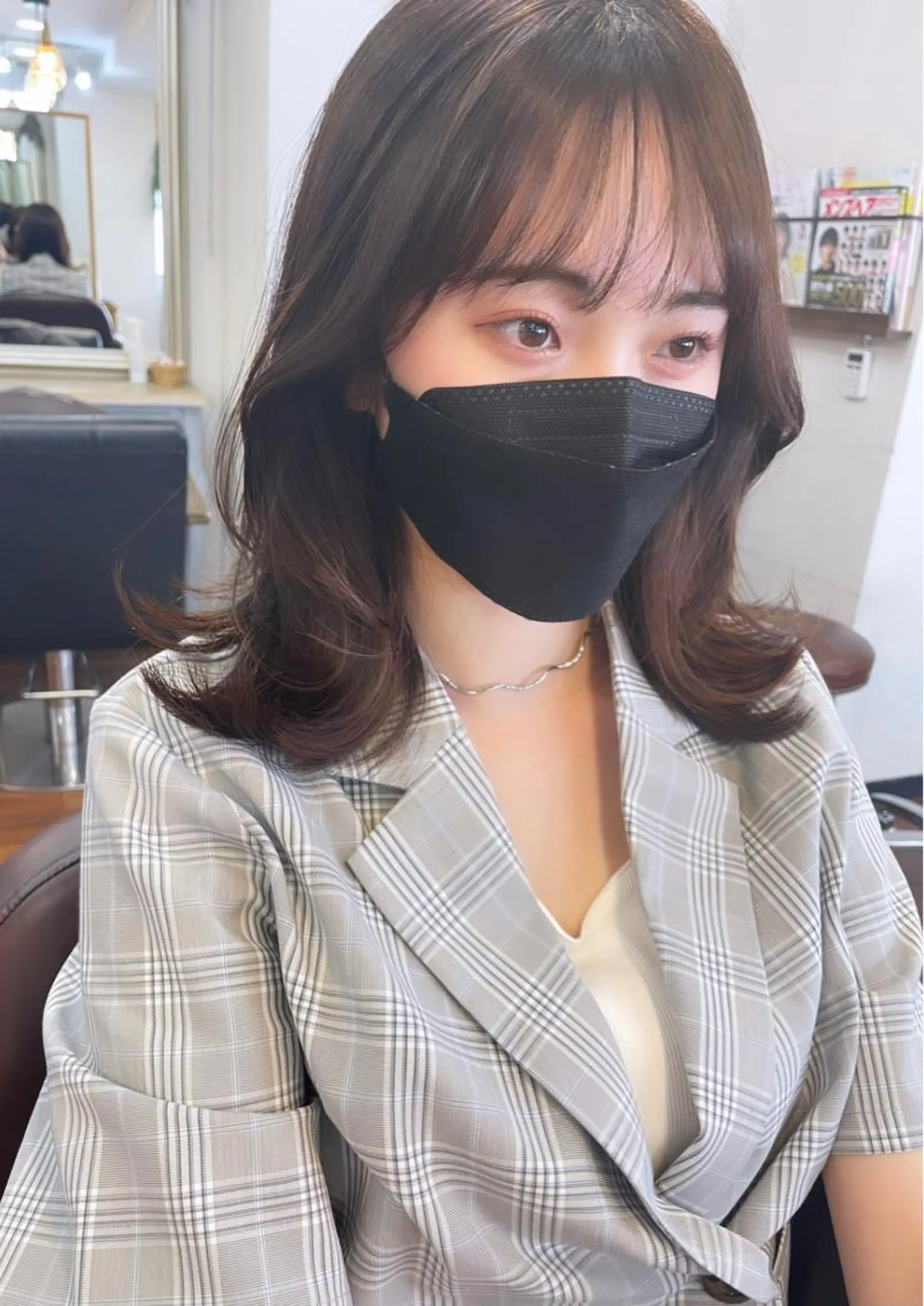 ミディアム 韓国風ヘア レイヤーカット レイヤーカット、 大人可愛い　中村美羅のヘアスタイル