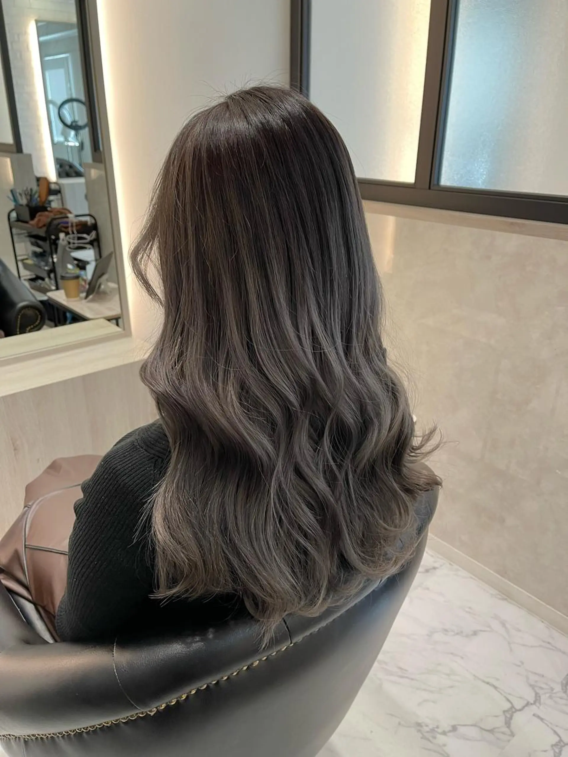 ロング カラー ヘアカラー トリートメント &chaLme   心斎橋所属・emi/髪質改善/ 韓国風/艶カラーのヘアスタイル