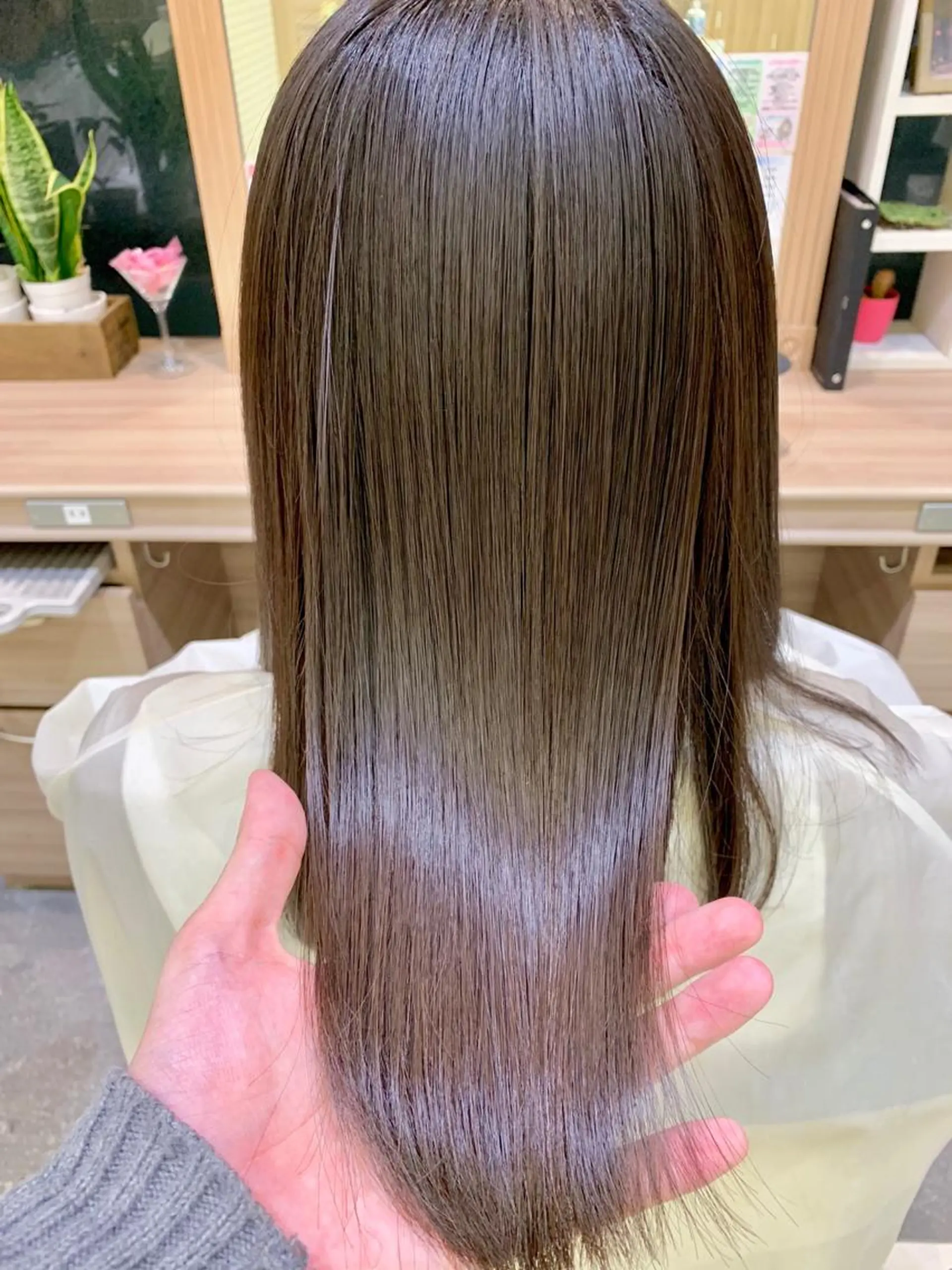 ミディアム カラー パーマ 縮毛矯正/髪質改善 /韓国風　山川春輝のヘアスタイル