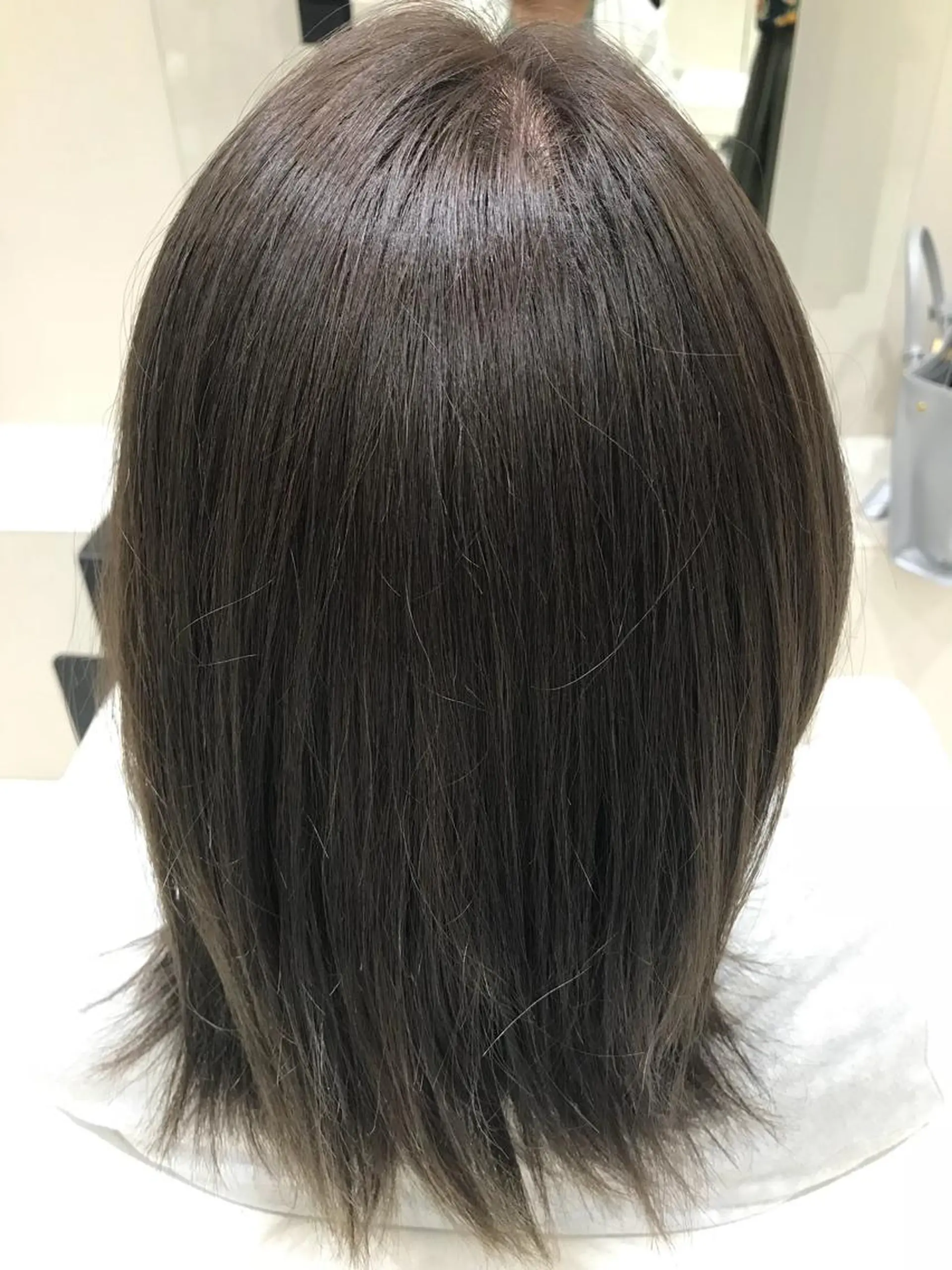 ミディアム Adachi Fujikoのヘアスタイル