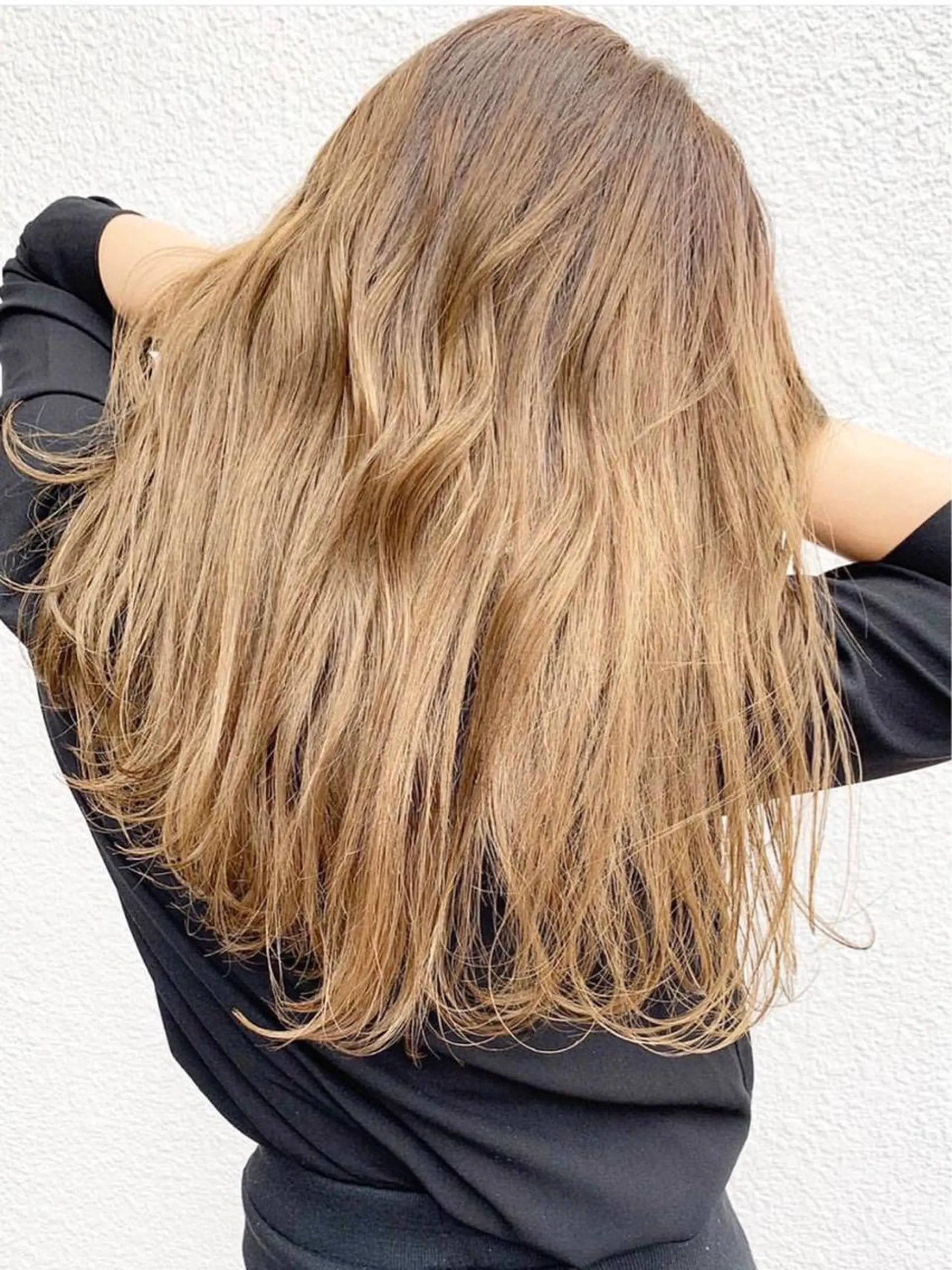 ロング カラー ヘアカラー トリートメント ✨ハイトーン✨透明感 ✨生神　優季のヘアスタイル