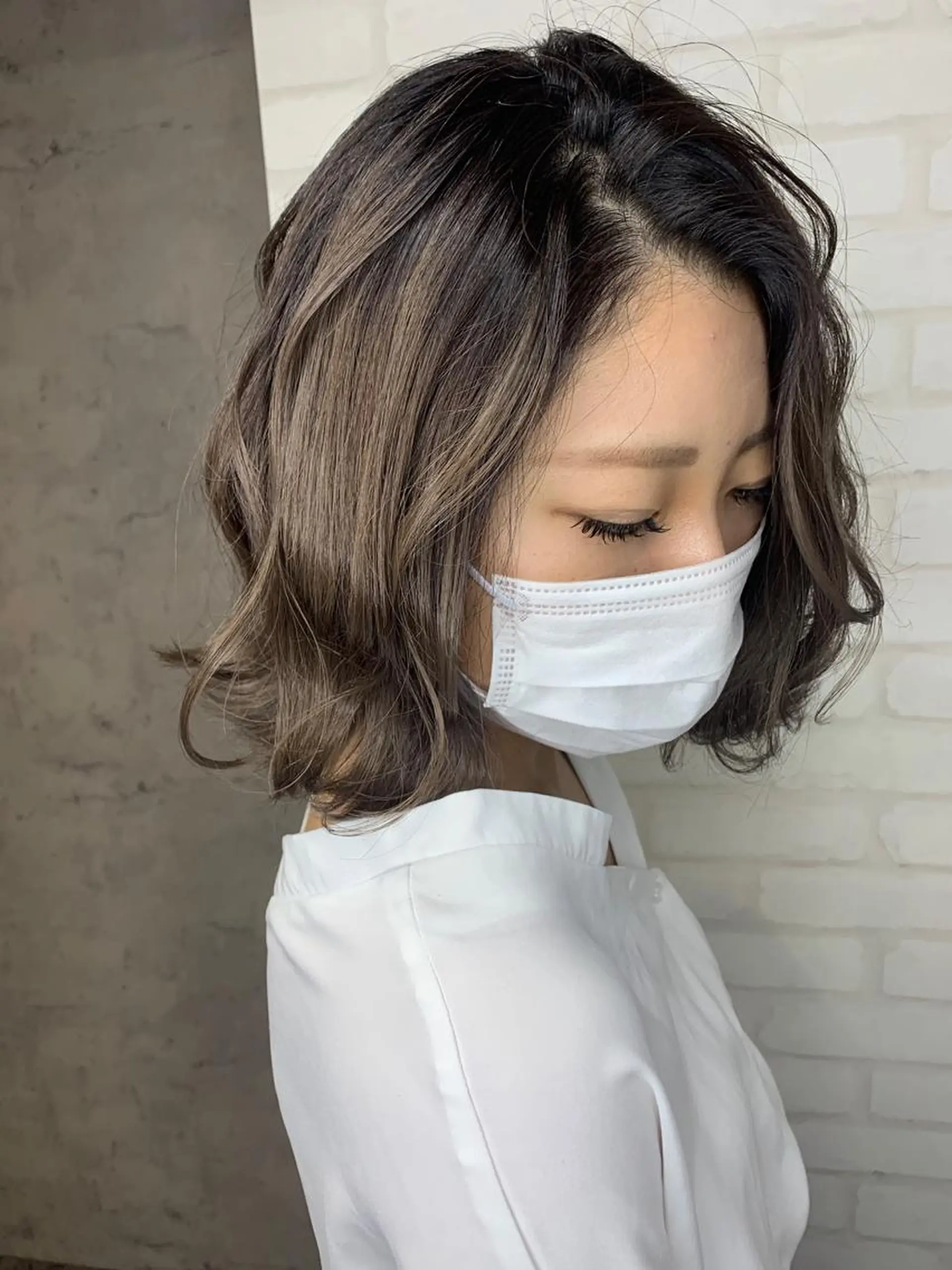 セミロング カラー グレージュ 外国人風カラー レイヤー/ウルフ ハイトーンhiroのヘアスタイル