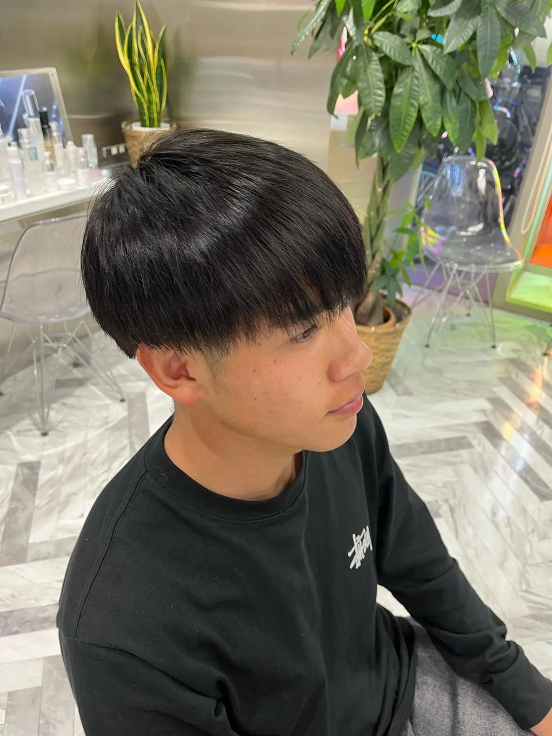 ショート カラー メンズ メンズ就活ヘア マッシュ 刈り上げ 黒髪 ブルーカラー カット ヘアカラー mai🤍縮毛酸性ス トレート/アイリストのヘアスタイル