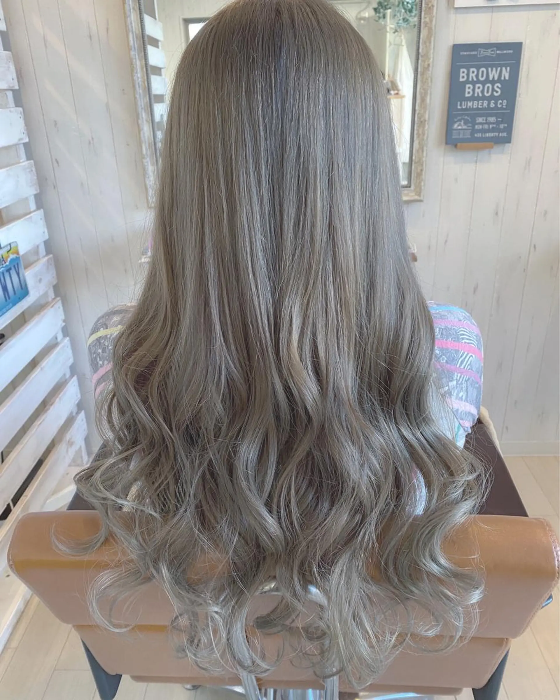 ロング カラー CANAAN-private salon-所属・正道 佳奈のマツエク・マツパデザイン