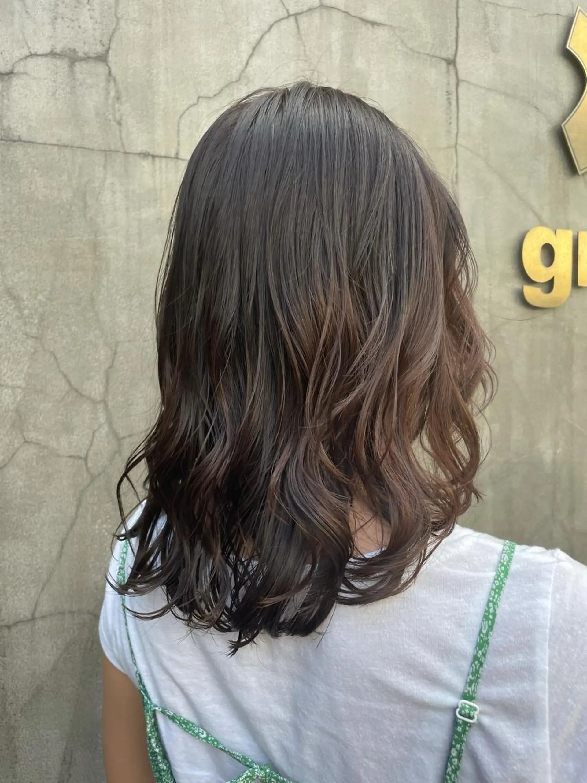 ミディアム カラー カット ヘアカラー トリートメント 髪質改善カラー&TR 縮毛矯正/弱酸性矯正のヘアスタイル