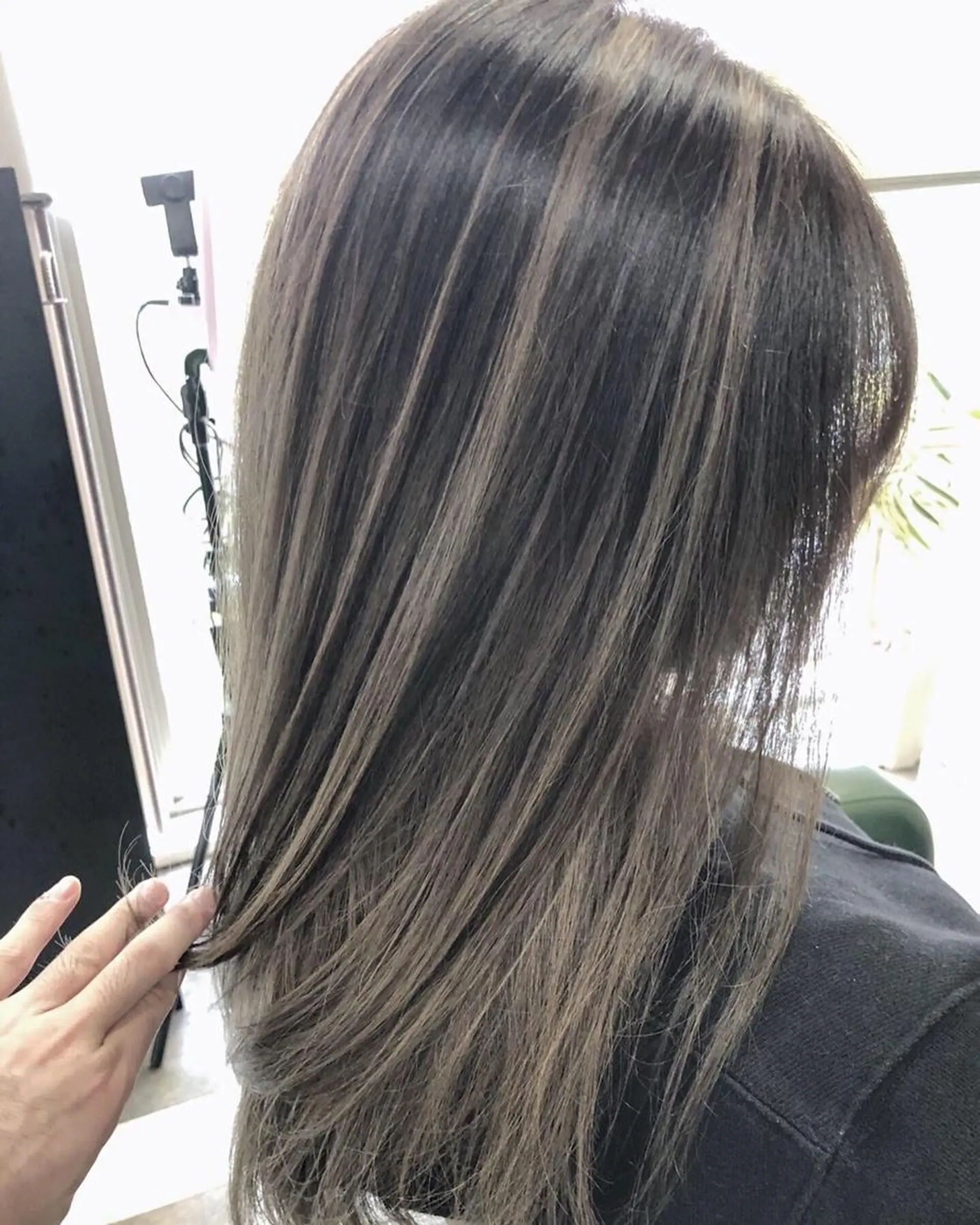 ミディアム カラー JILL by GiseL/天神のヘアスタイル