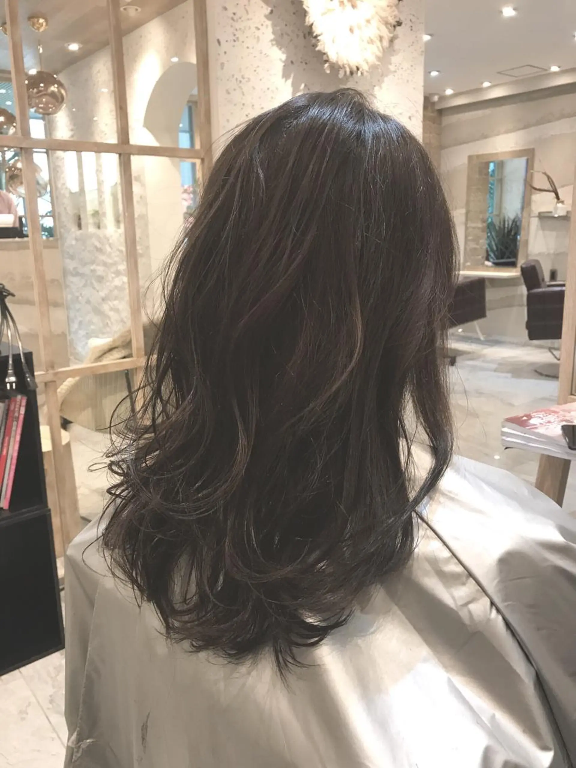 セミロング カラー アッシュ アッシュグレー アッシュグレージュ グレージュ 髪質改善・艶髪特化 木村侑平のヘアスタイル