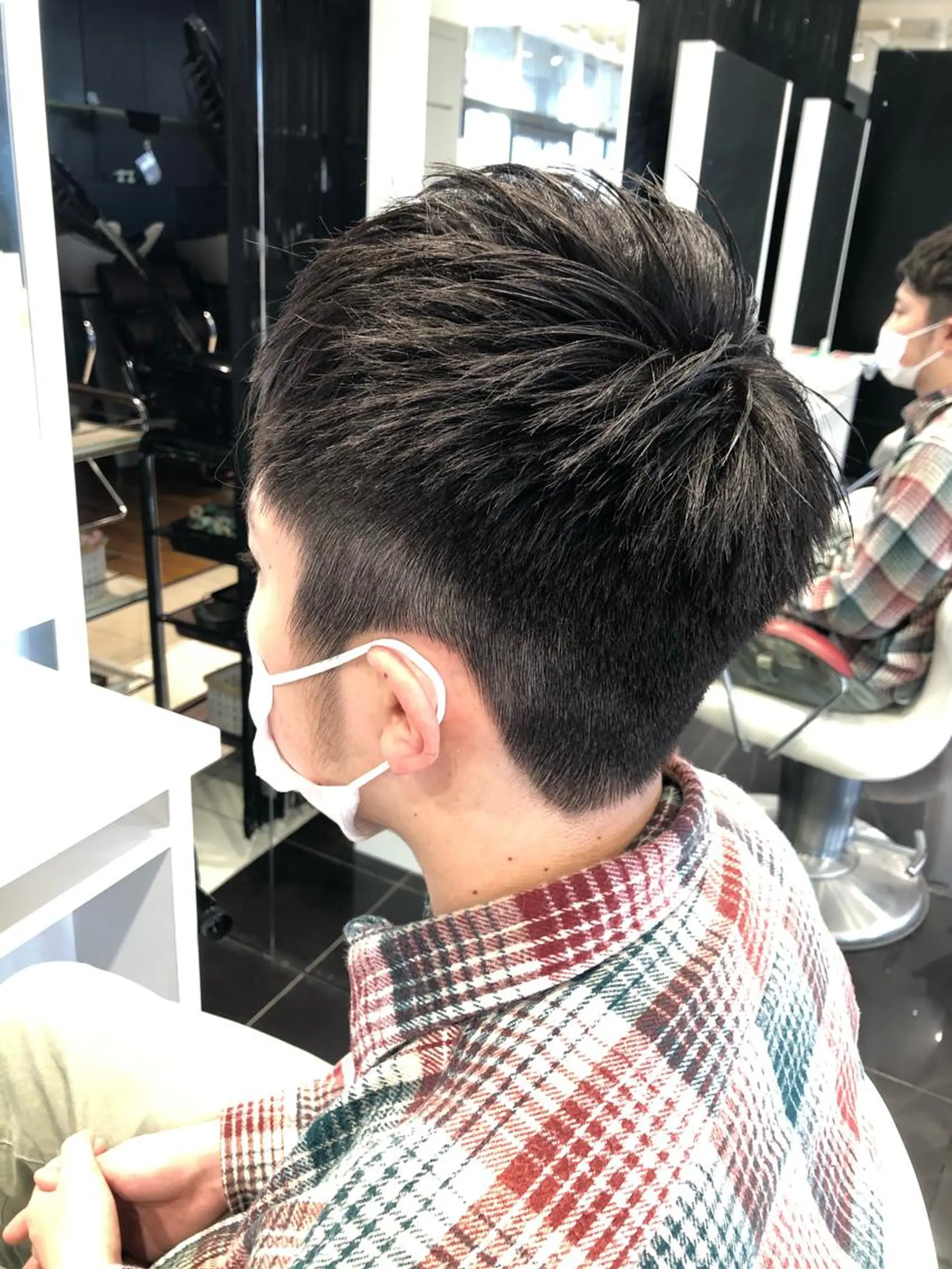 メンズ ショート/白髪ぼかし 君和田若菜のヘアスタイル