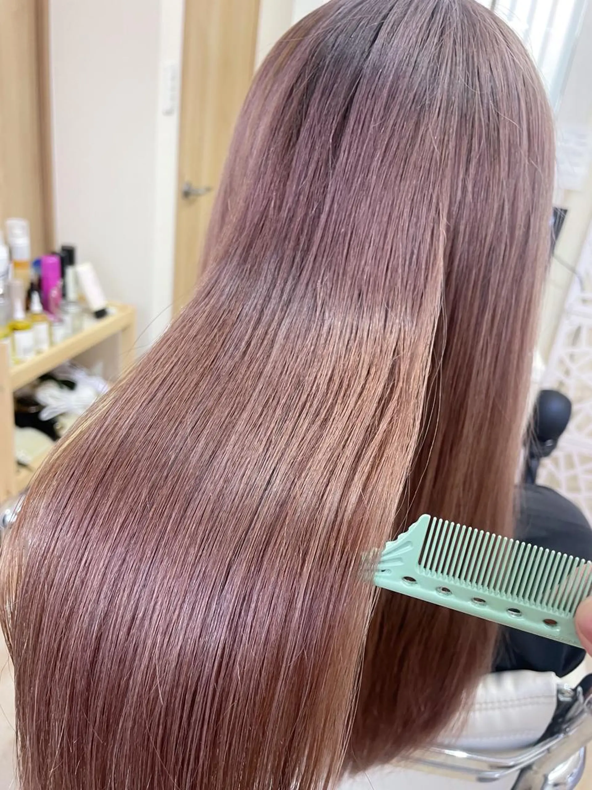 ロング カラー est hair &beautyのヘアスタイル