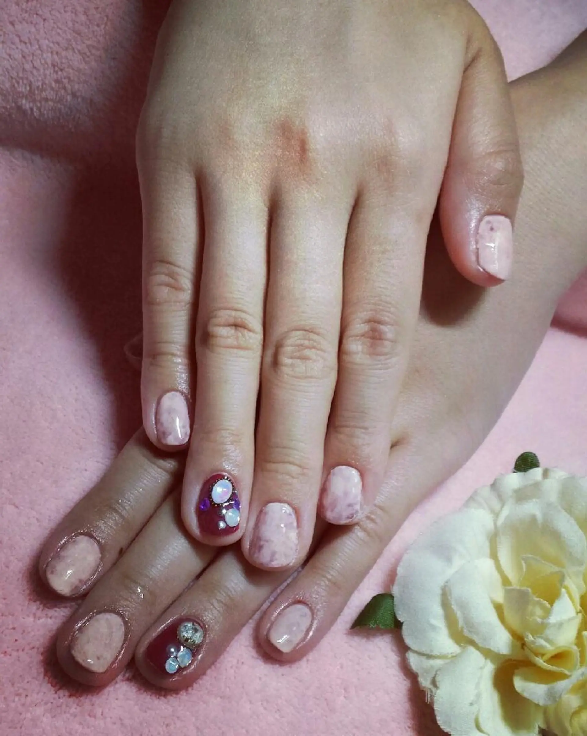 ネイル ボルドー 大理石ネイル(マーブル) オフィスネイル 齋藤 あゆみのネイルデザイン