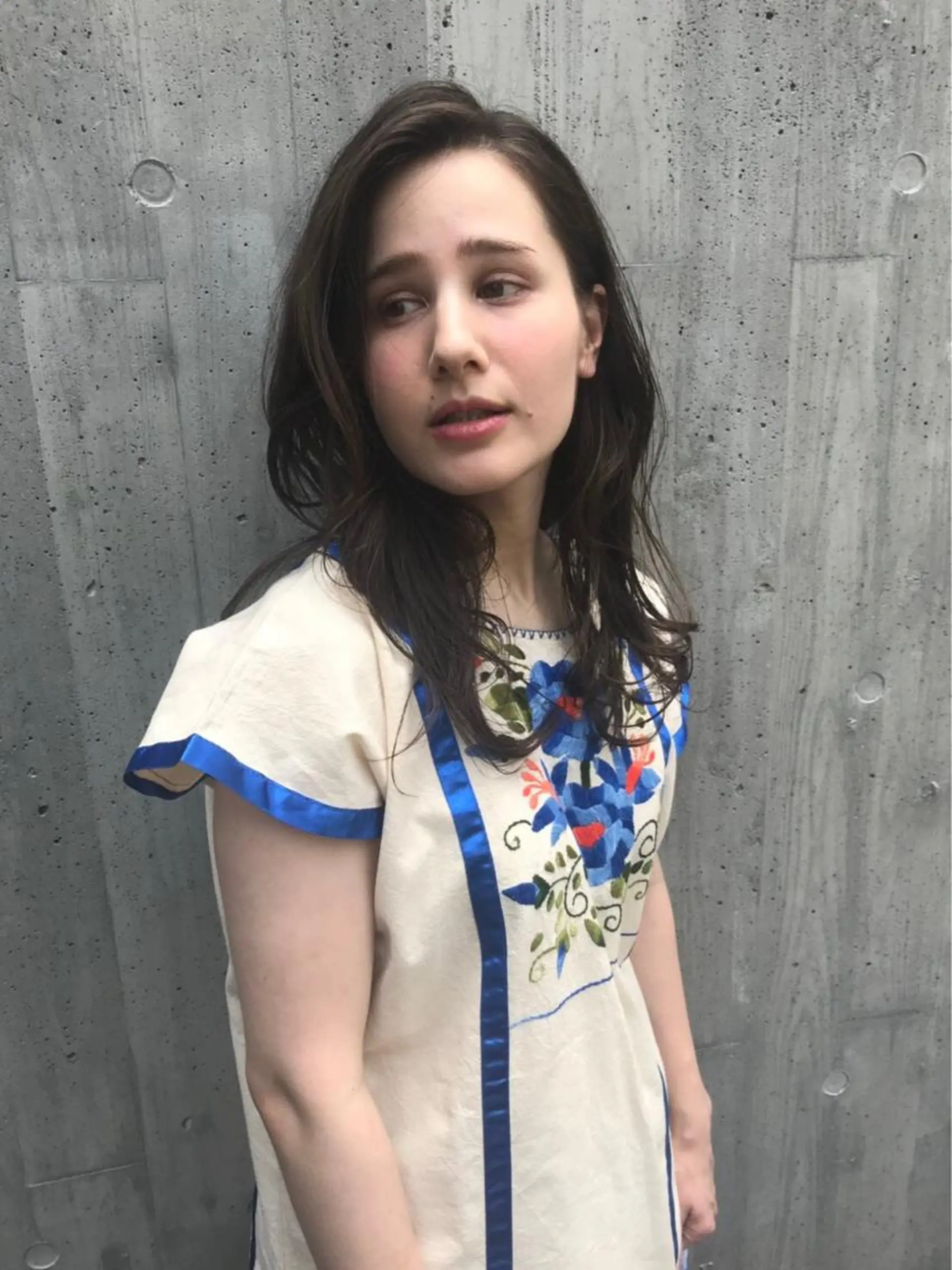 セミロング 透明感/オリーブ/ グレージュ/YUKAのヘアスタイル