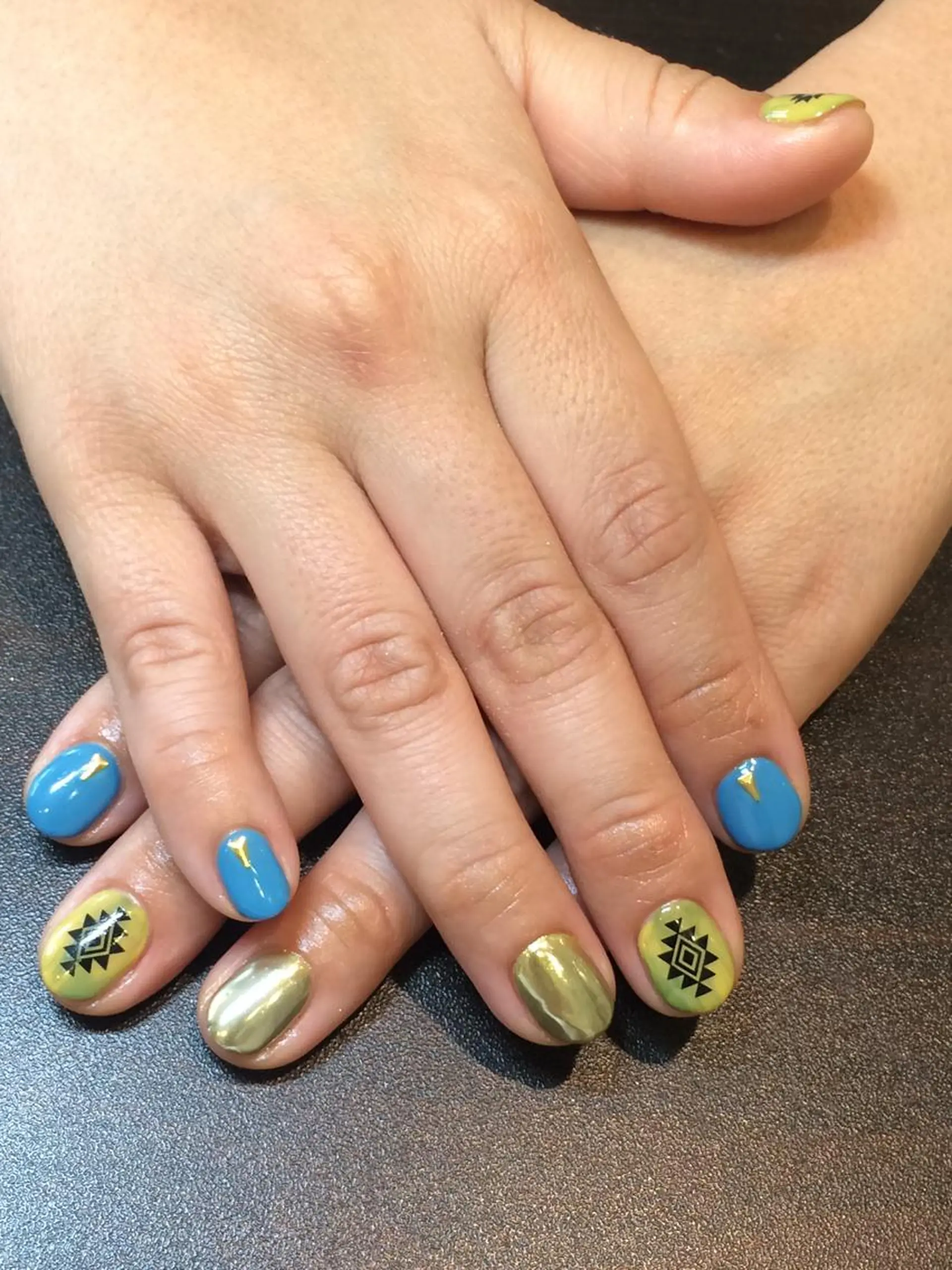 ネイル M nail はやまうららのネイルデザイン