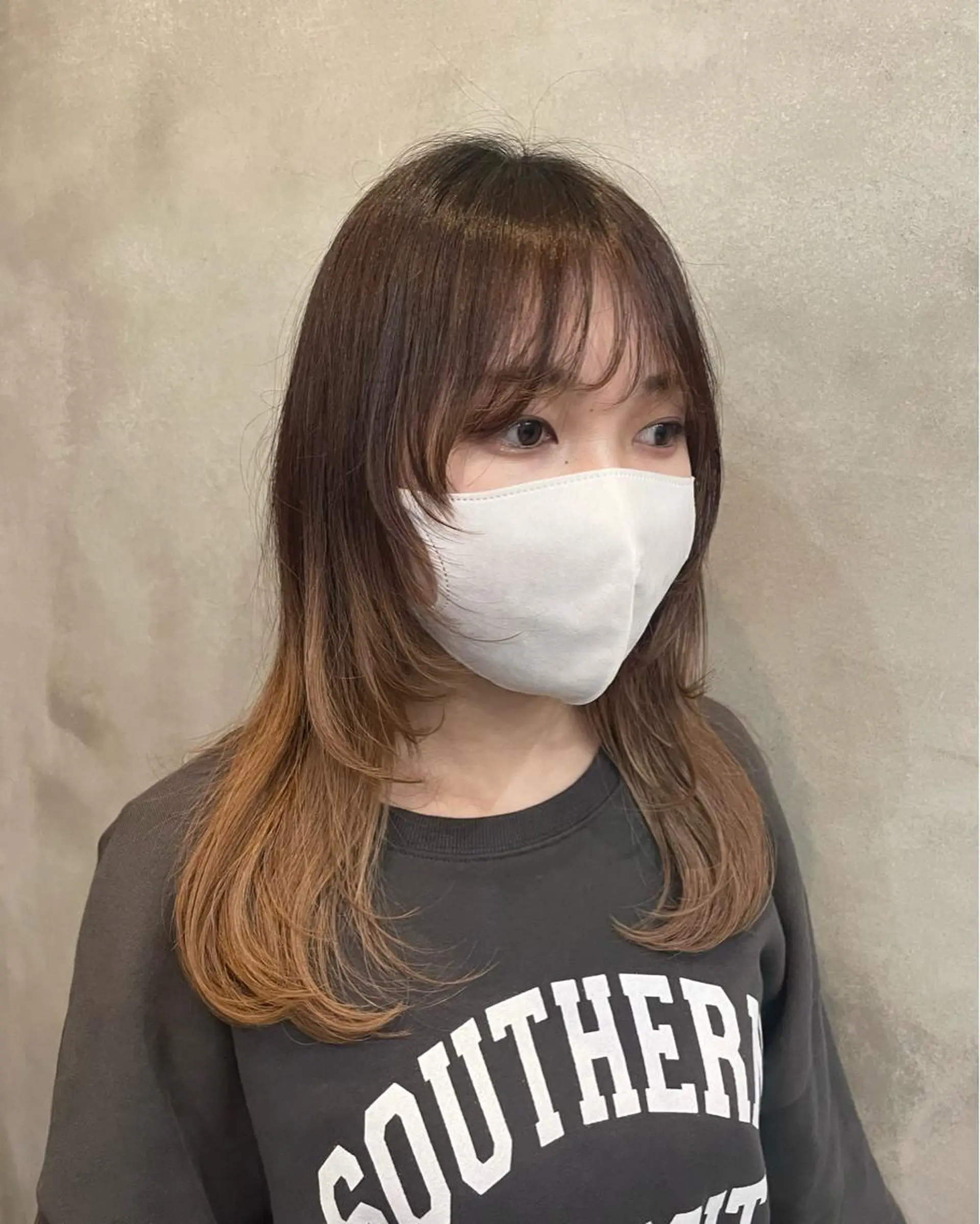 ロング ヘアアレンジ 顔まわりレイヤー レイヤーカット 【ピンク/韓国ヘア/ ヘアセット】亜海のヘアスタイル