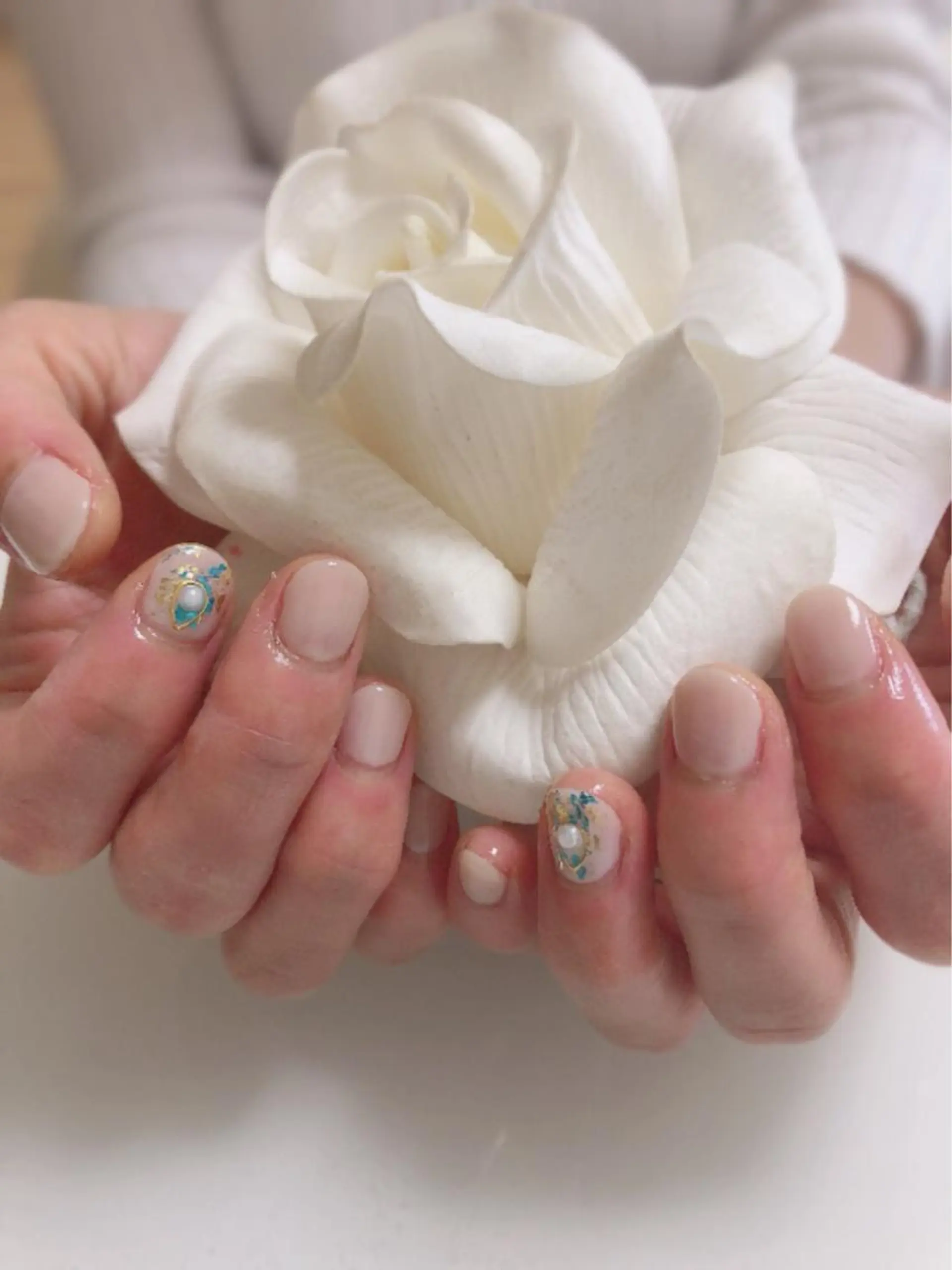 ネイル アートネイル 長さ出し フットネイル グリーン ニュアンスネイル Lily Roseスタッフ一同のマツエク・マツパデザイン