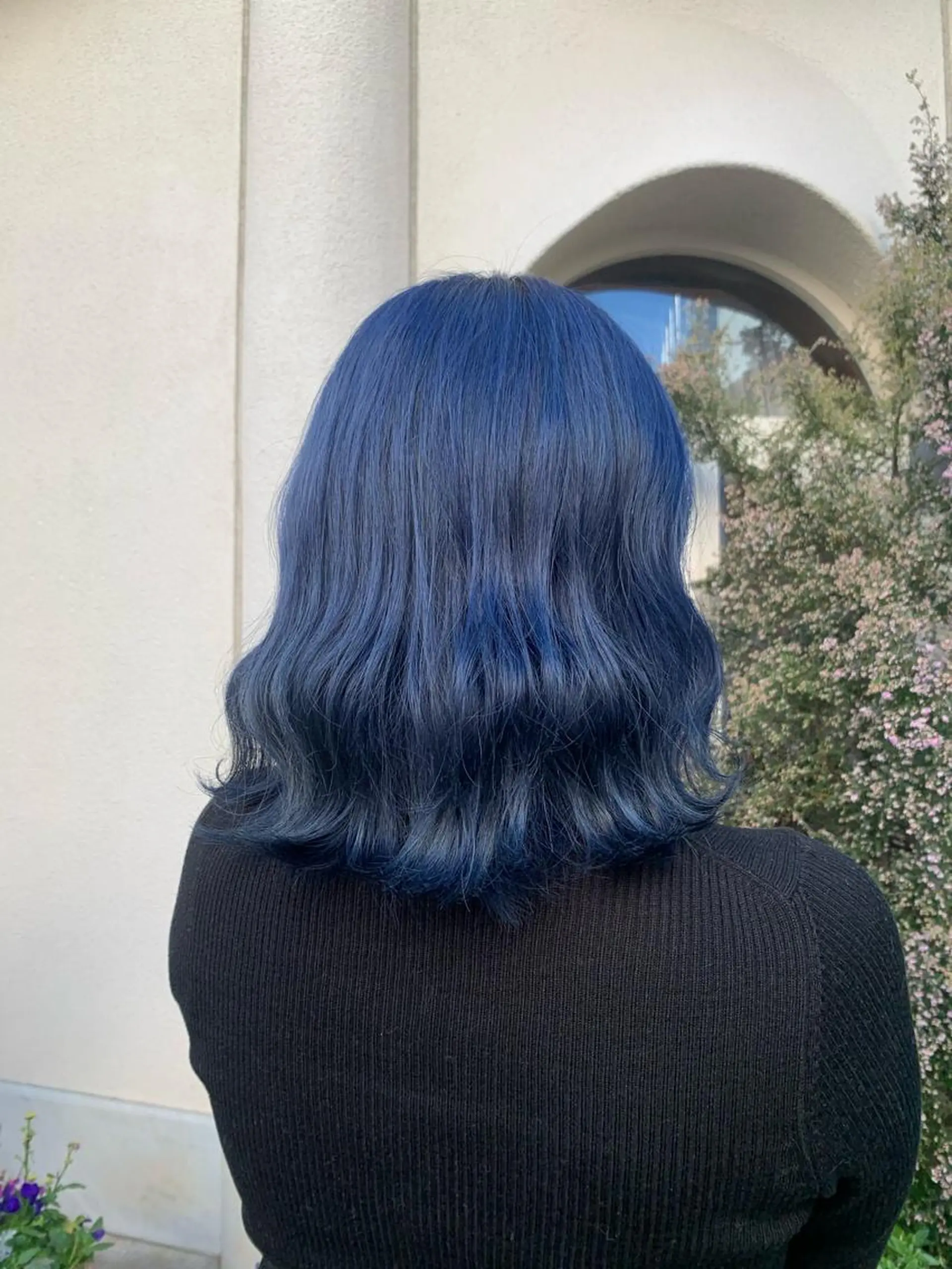 セミロング カラー ブルーカラー ネイビーカラー a-o横浜所属・色落ちまでキレイに！ ！女性サロンのヘアスタイル