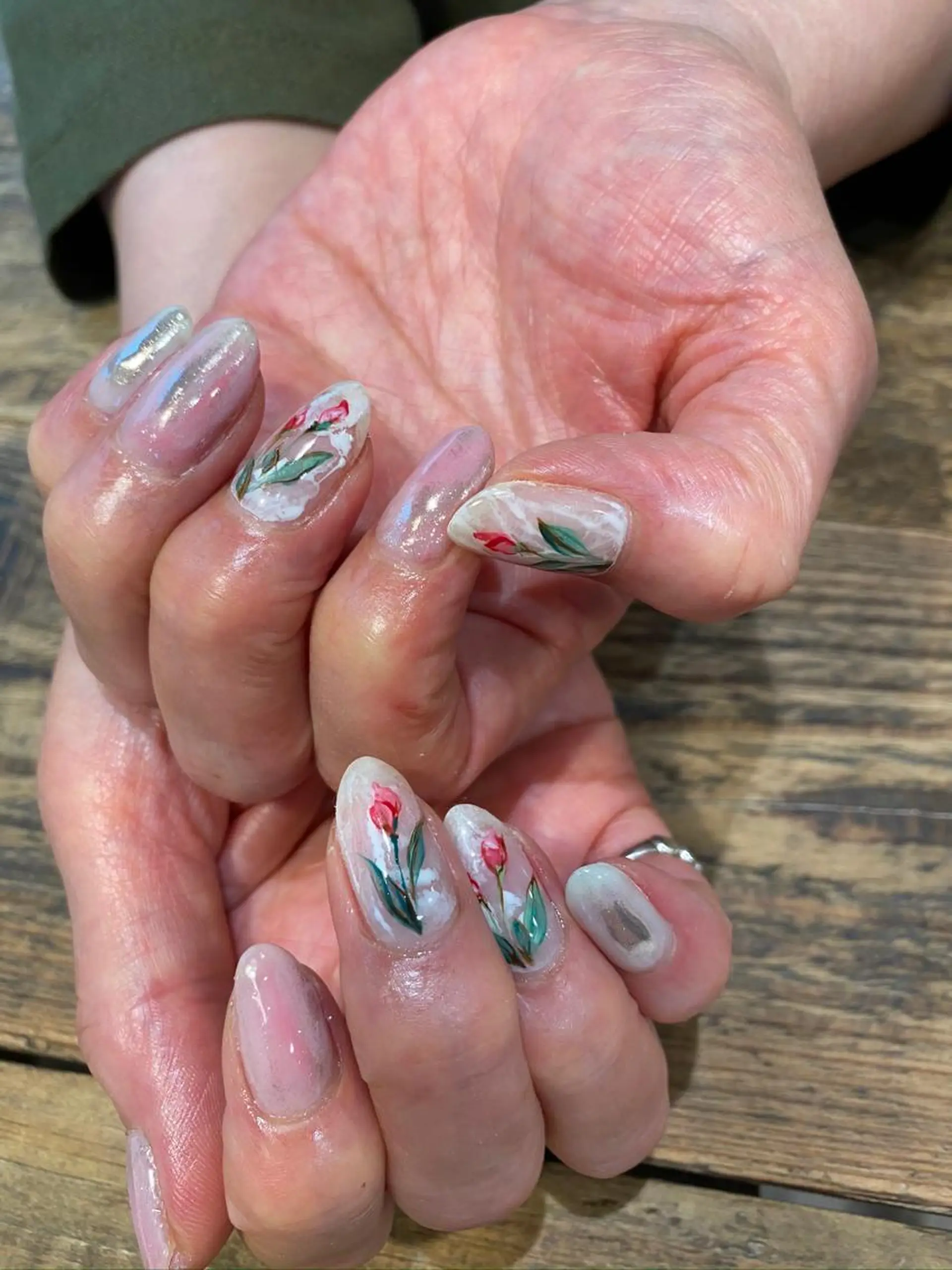 ネイル 佐藤  悠子のネイルデザイン