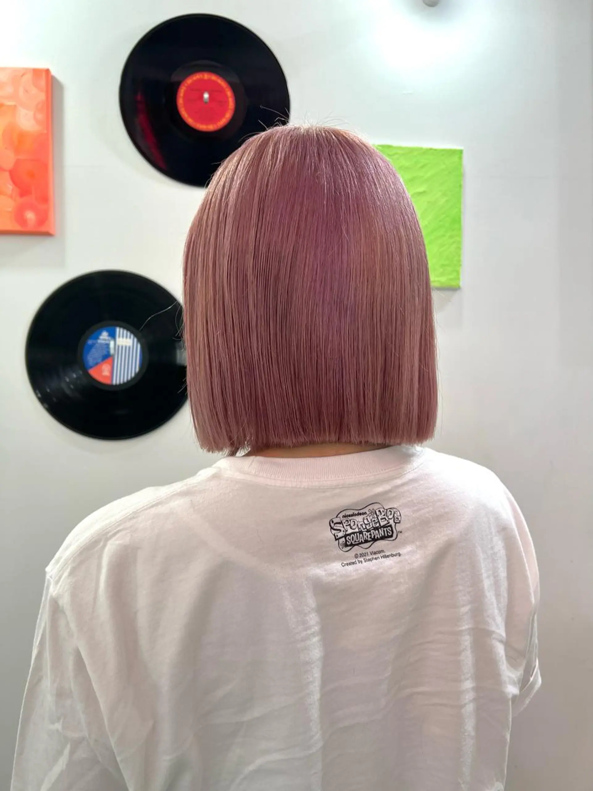 ショート カラー ヘアアレンジ 🧨ブリーチー×ボブ レイヤー💎じゅえるのヘアスタイル