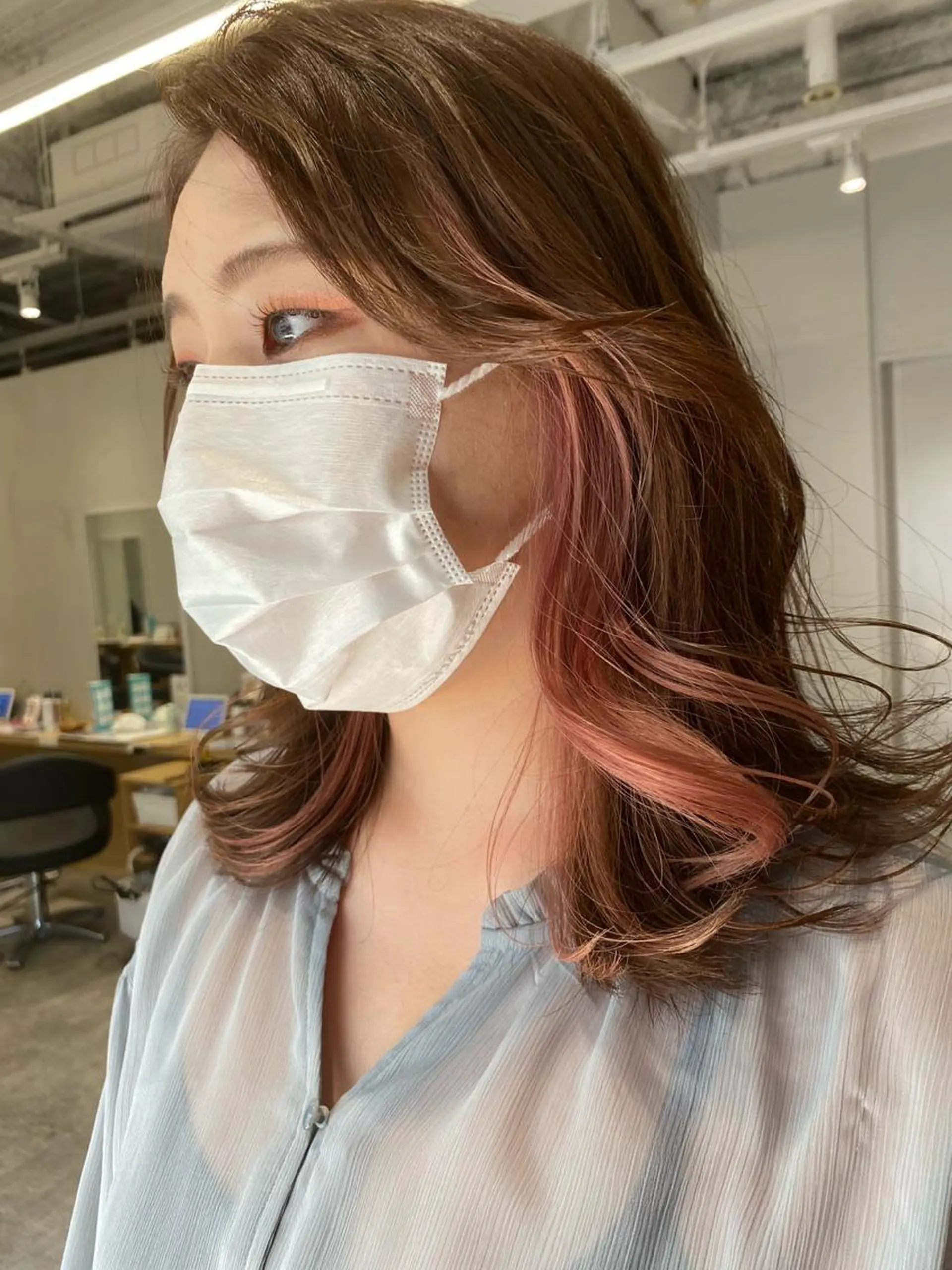 セミロング カラー カット ヘアカラー AVANCE京橋所属・ハイトーンヘア/ 島崎　タクミのヘアスタイル