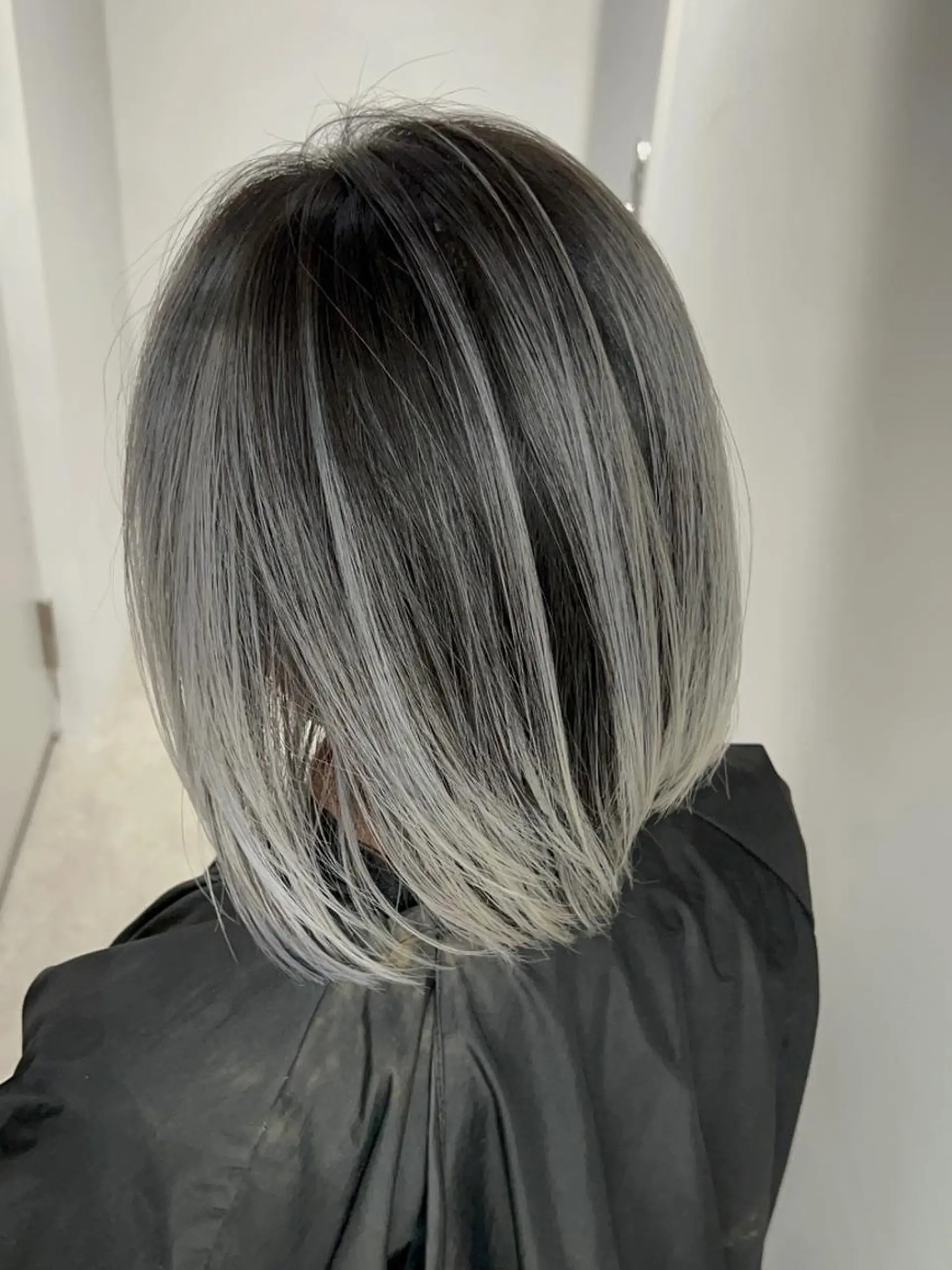 ショート カラー ブリーチ ダブルカラー ✨【公式】 juhl.横浜✨のヘアスタイル