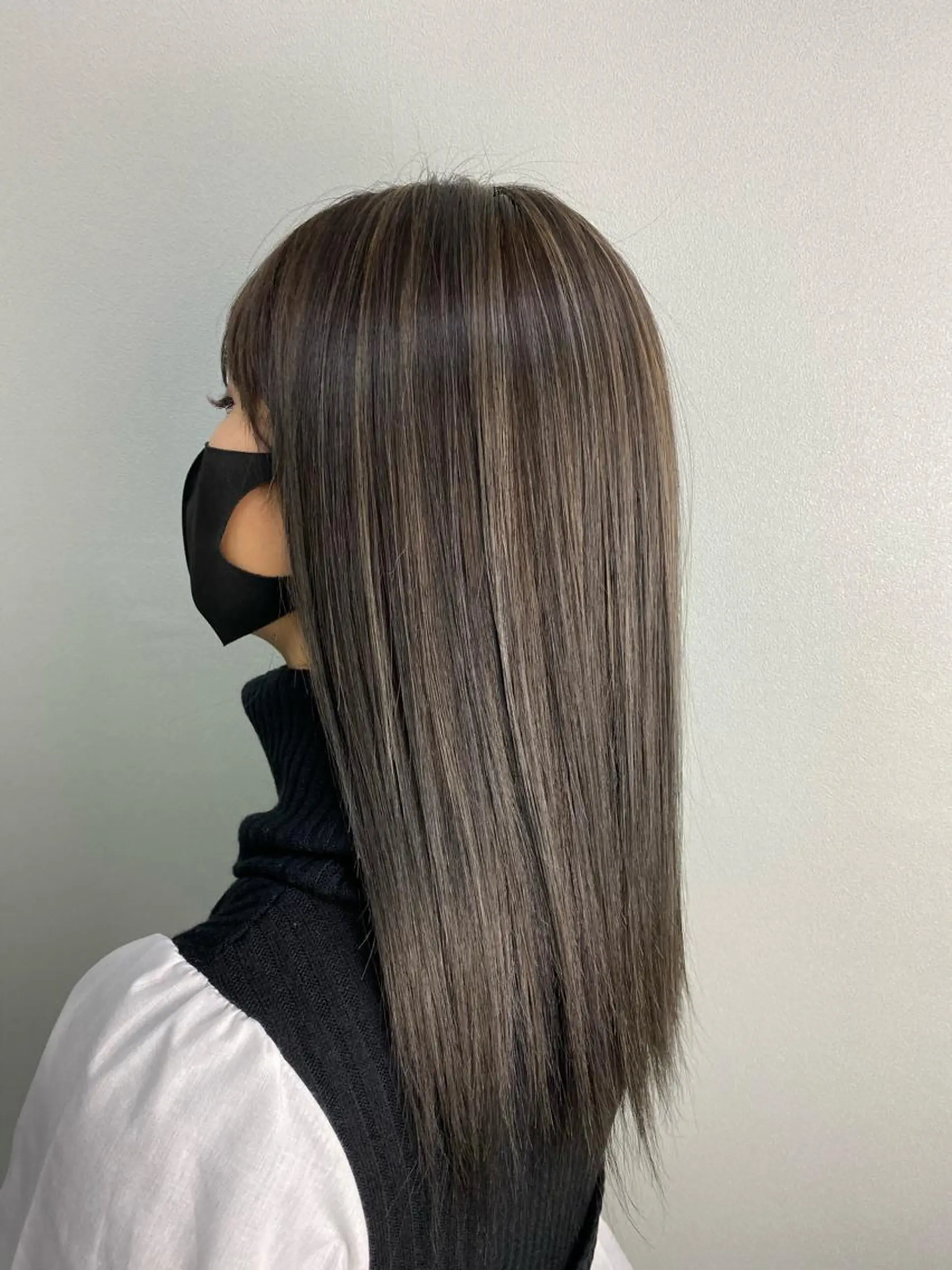 セミロング カラー ヘアアレンジ メンズ ブリーチ特化型✂️ ハイトーンカラー👨のヘアスタイル