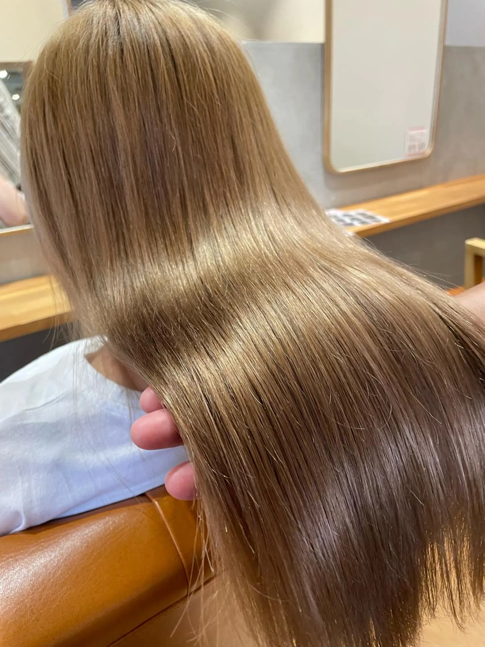 ロング カット ヘアカラー chillout🌱 武田安未のヘアスタイル