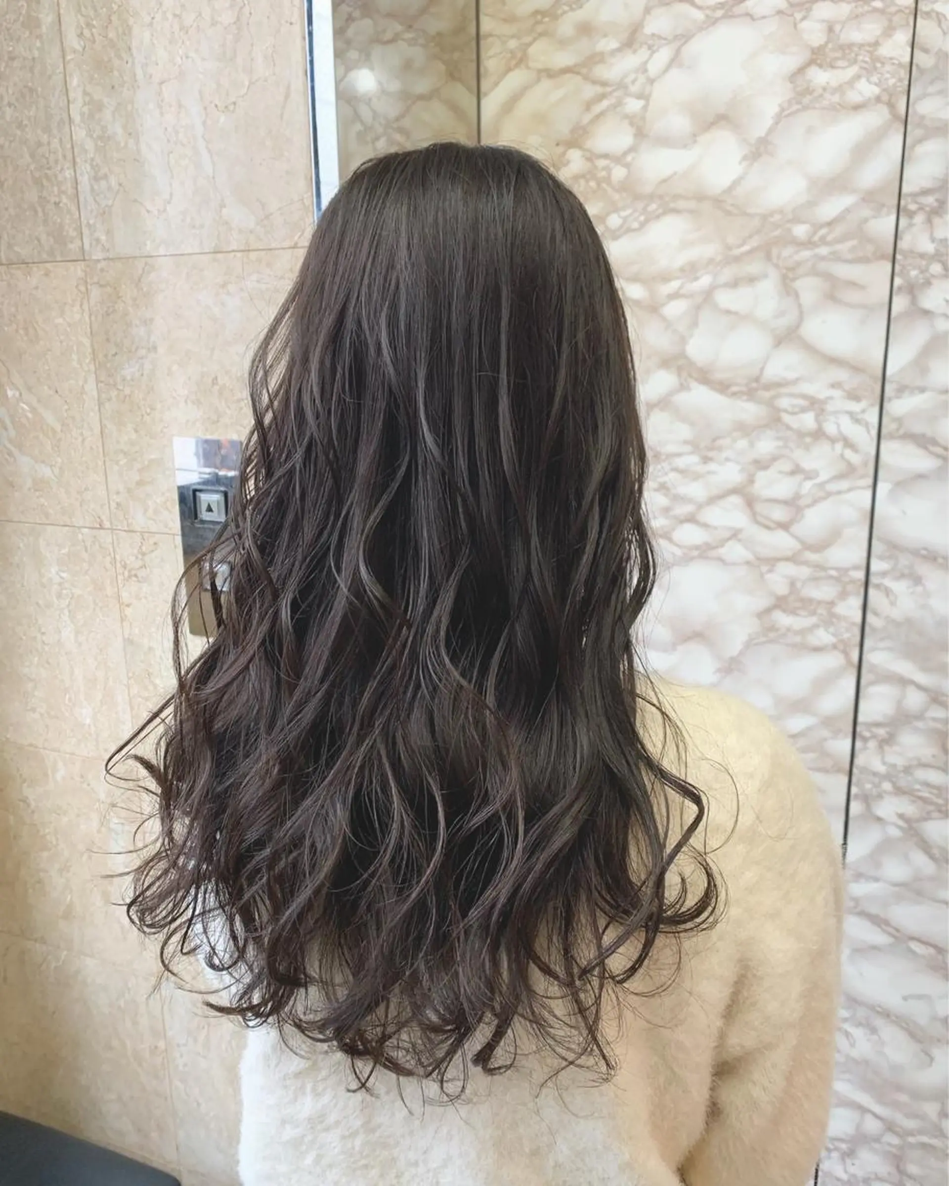 セミロング カラー カット ヘアカラー トリートメント 🉐レイヤー/塩見 弘樹🉐渋谷のヘアスタイル