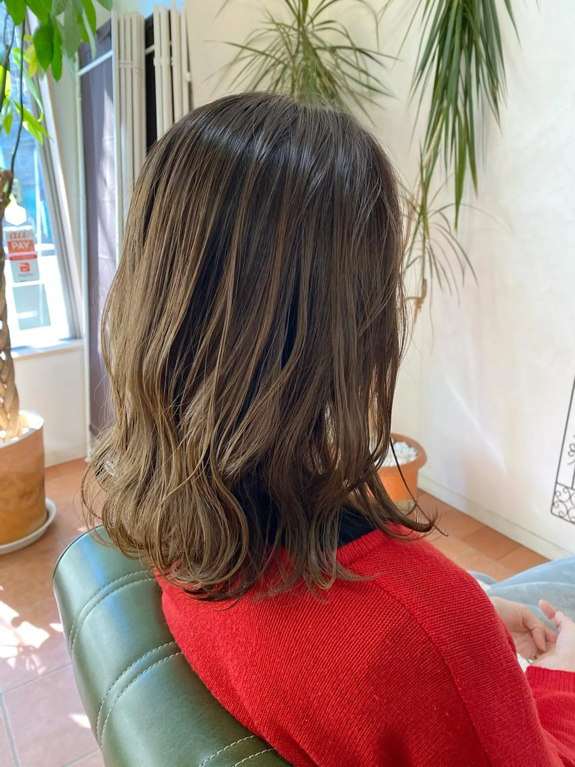 ミディアム カラー ヘアカラー 石井 佑樹のヘアスタイル