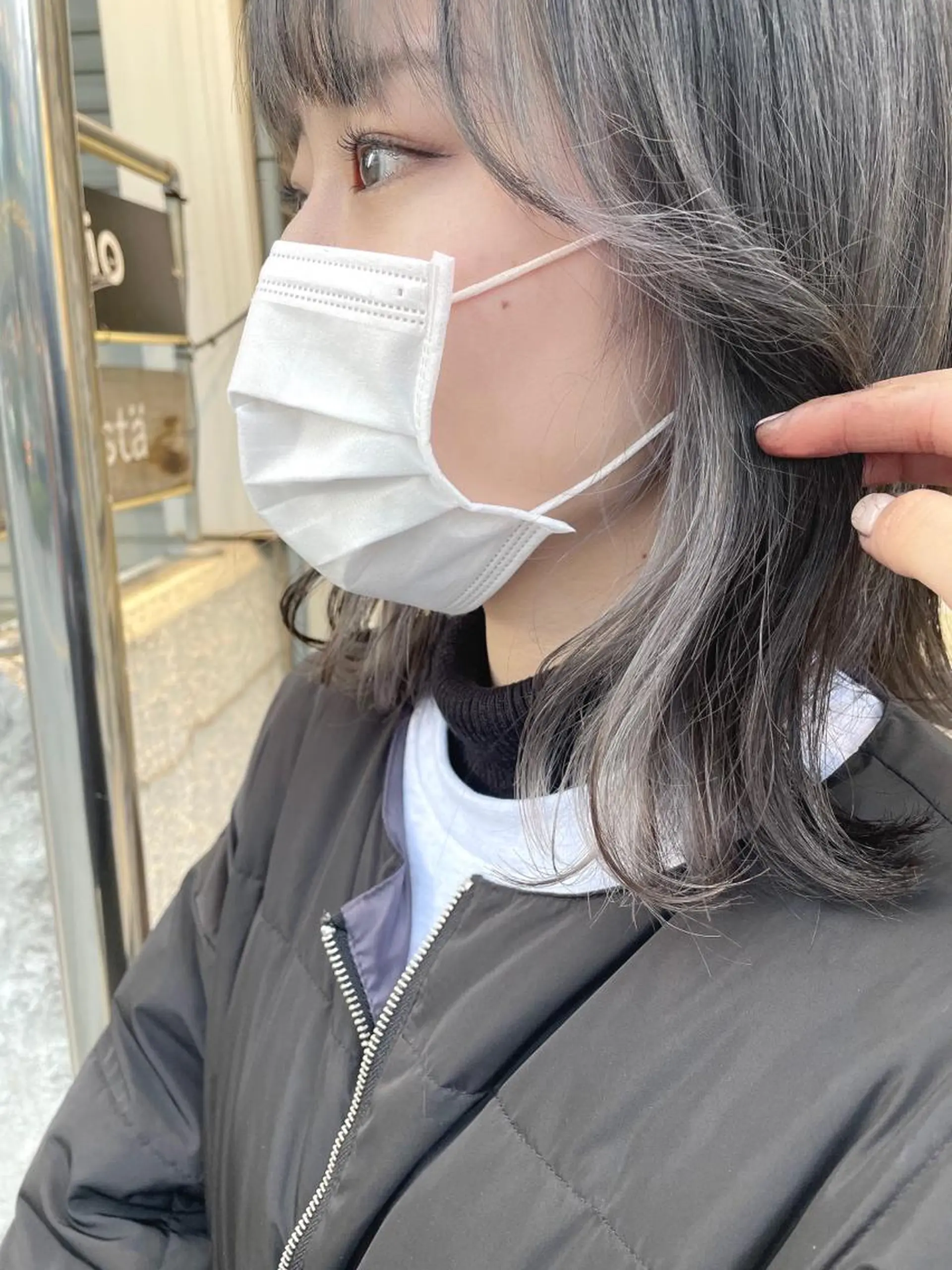 ミディアム 梅田美容室 山崎海波のヘアスタイル