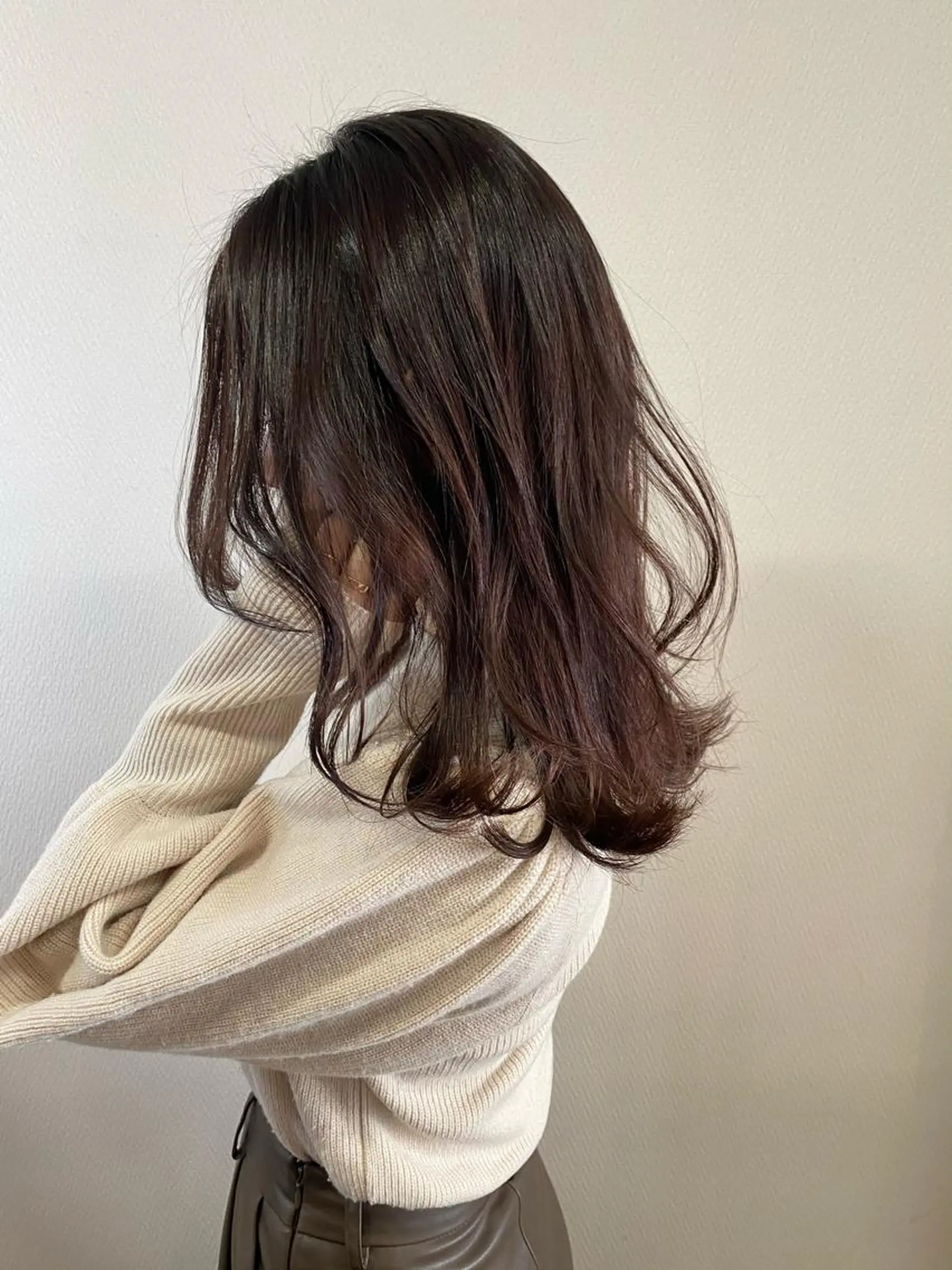 セミロング 山本 茉希のヘアスタイル