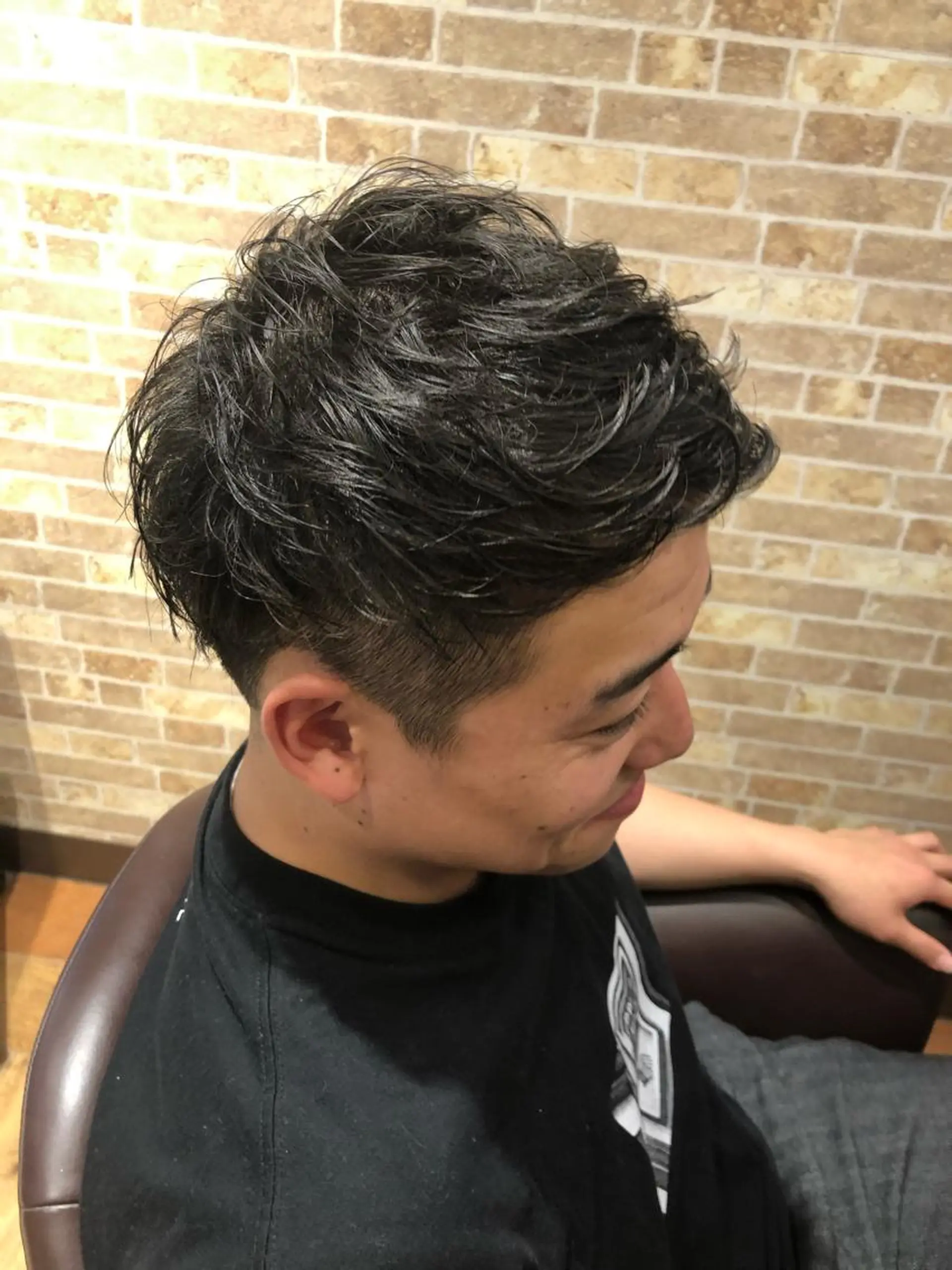 ショート メンズ メンズ就活ヘア ツイスパ/メンズ特化 🦋𝑺𝑶𝑵𝑬の眉毛・アイブロウイメージ