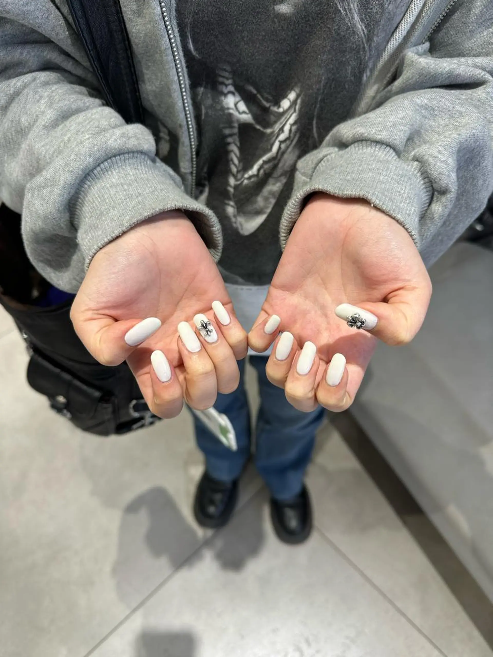 ロング カラー ネイル ハイトーン特化 pepe🎀のヘアスタイル