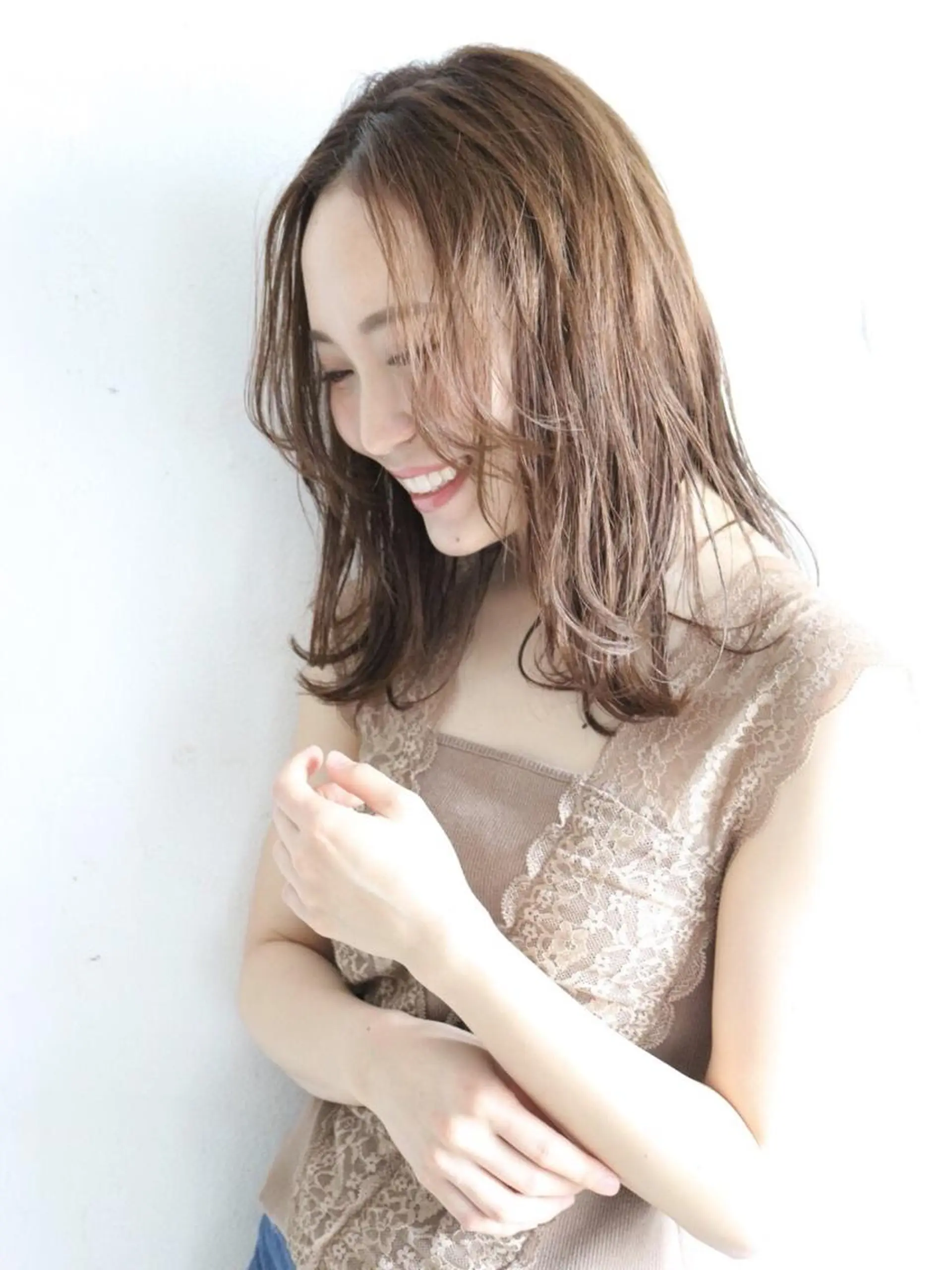 ミディアム カラー パーマ 野崎 ひかりのヘアスタイル