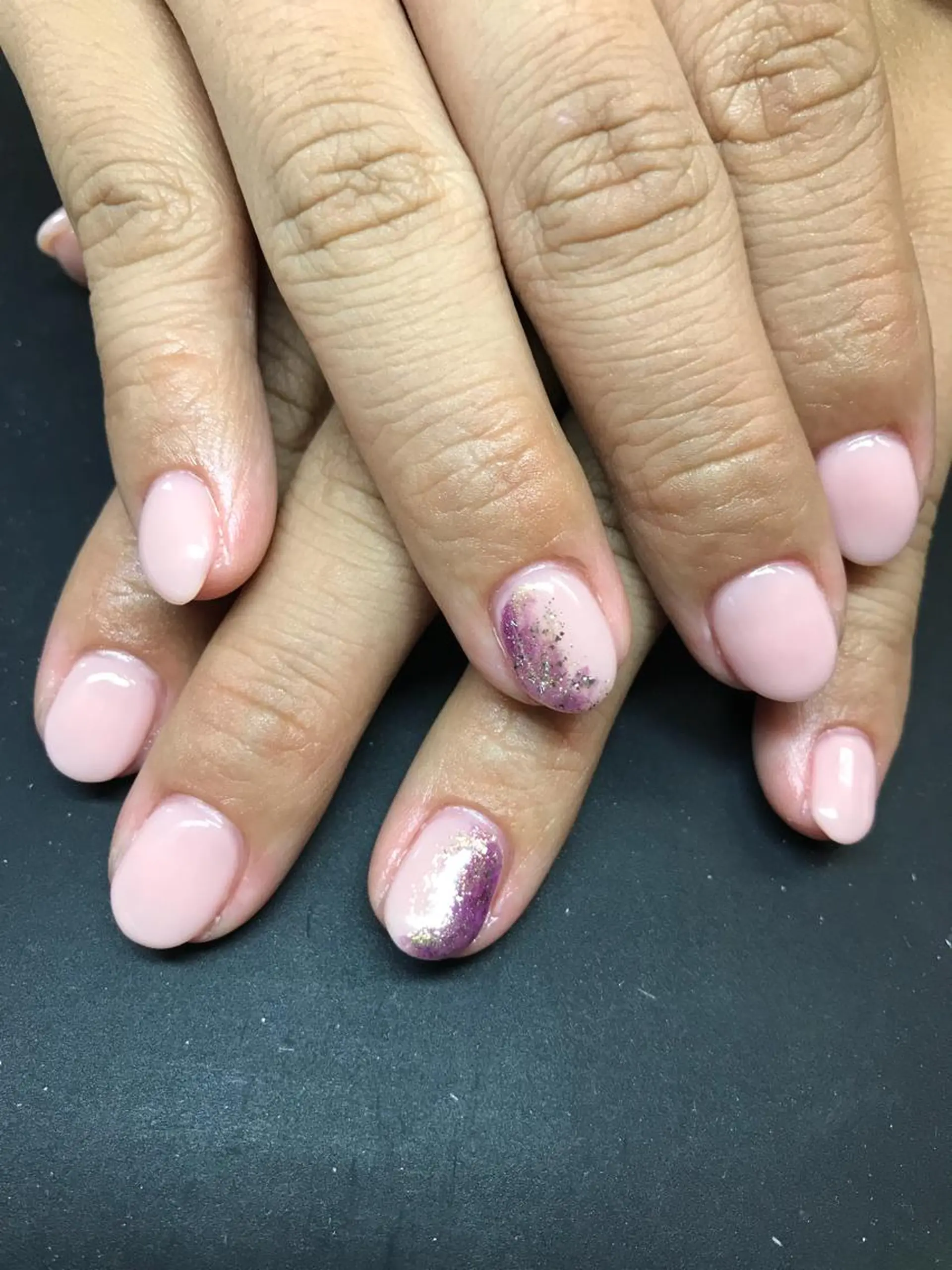 ネイル ハンドネイル みんなの店所属・仲谷 つかさのエステ・リラクイメージ