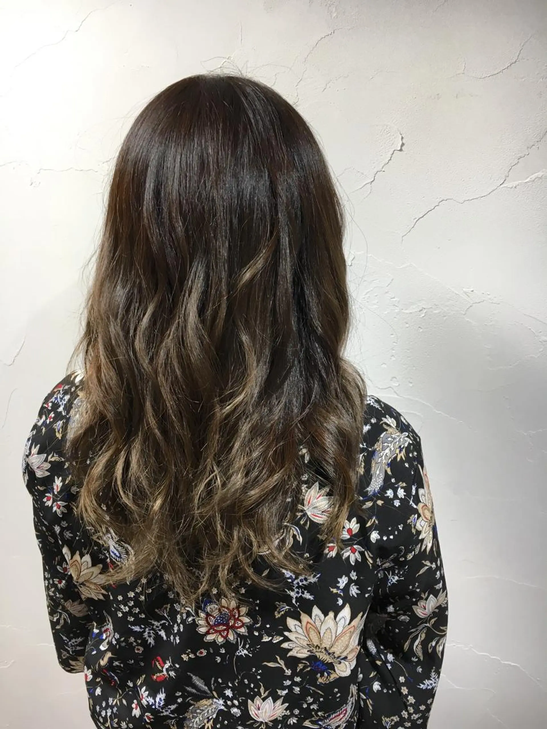 セミロング カラー アッシュ グラデーションカラー ハイライトカラー シルバー シルバーアッシュ Laf.【ラフ］北坂戸駅前所属・🌈New Open Laf.🌈奥居伸輔のヘアスタイル