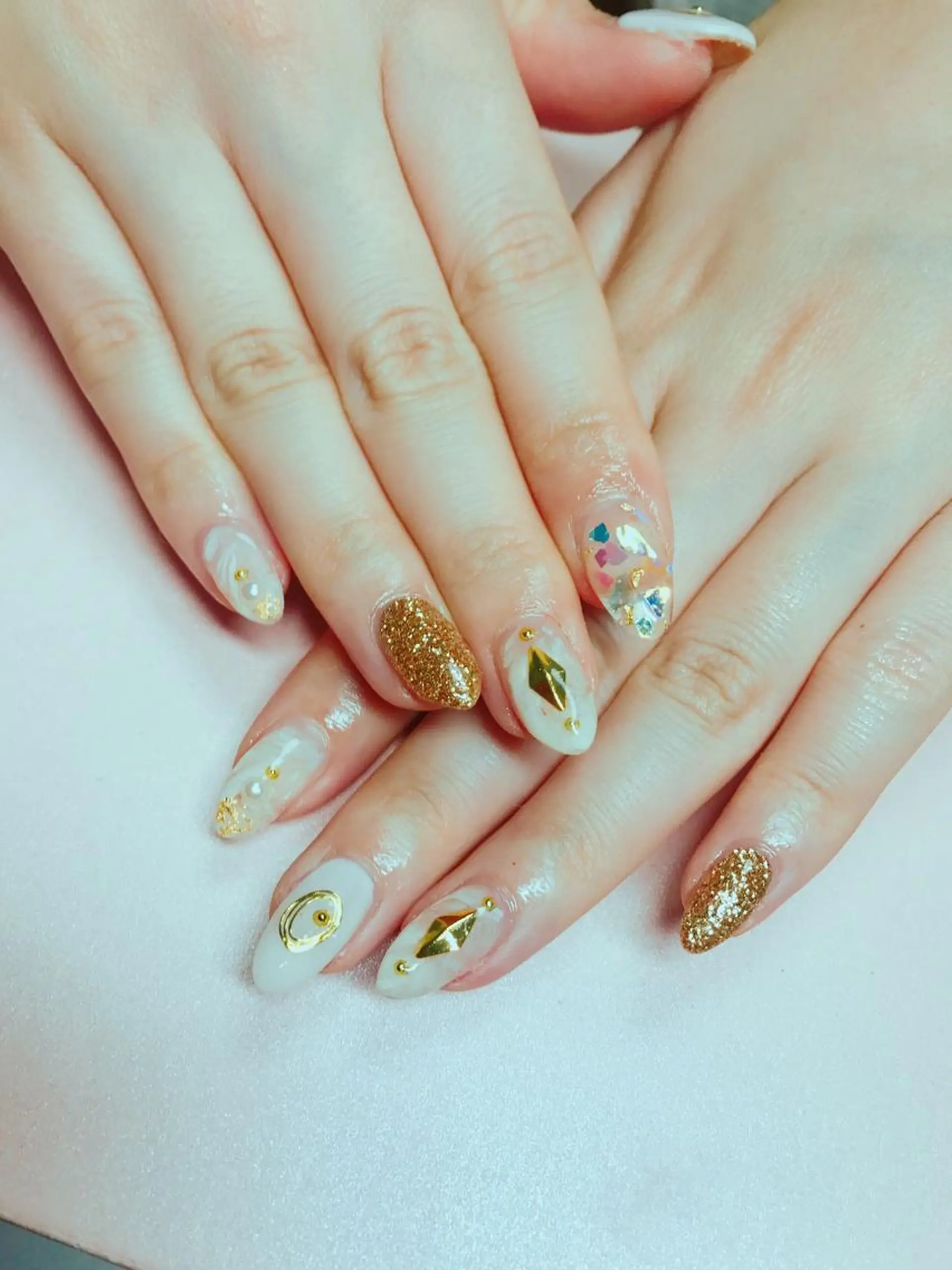 ネイル 【カメレオン】 上村 祥子のヘアスタイル