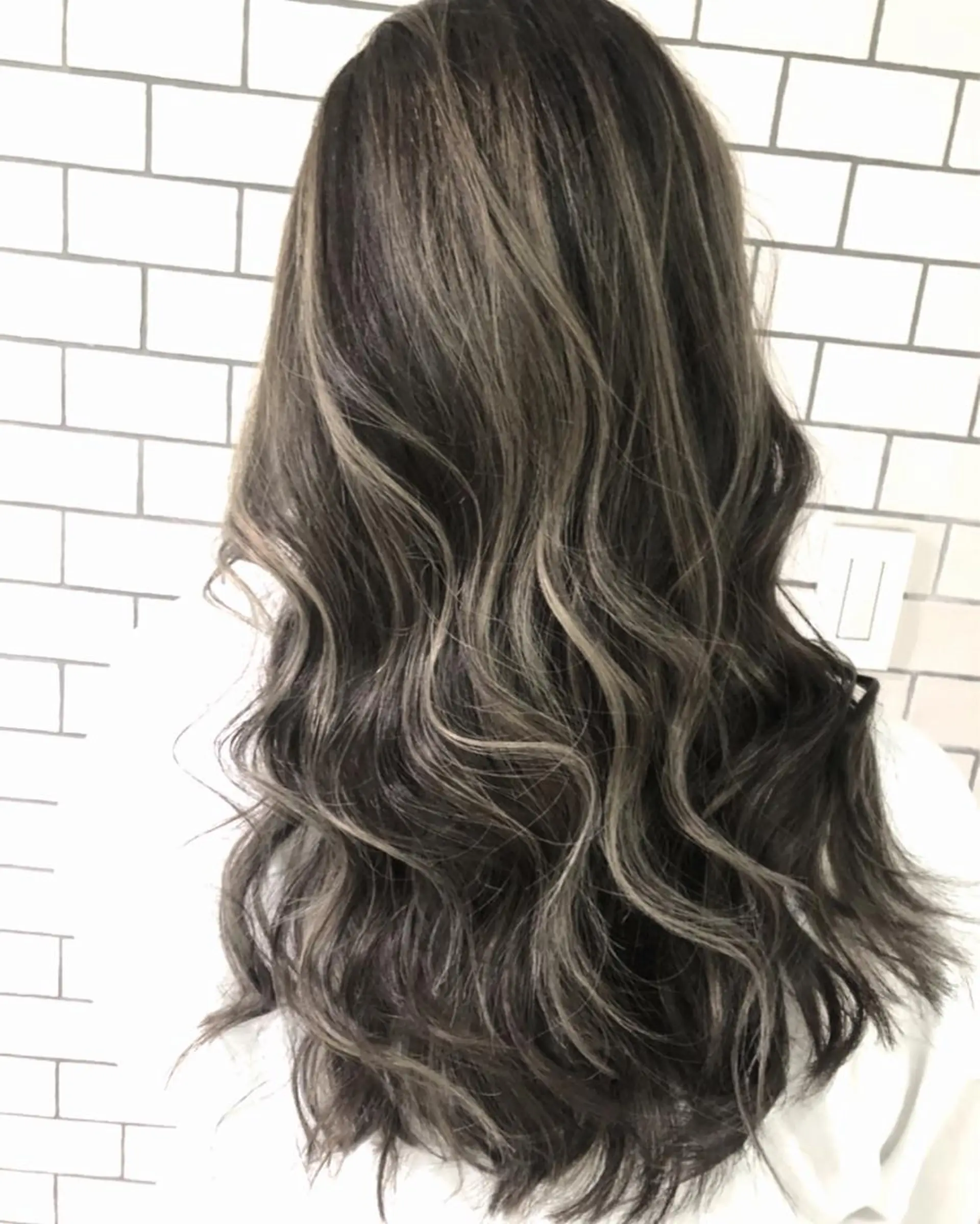 ロング 外国人風カラー ハイライト mihoko/ ニュアンスパーマのヘアスタイル