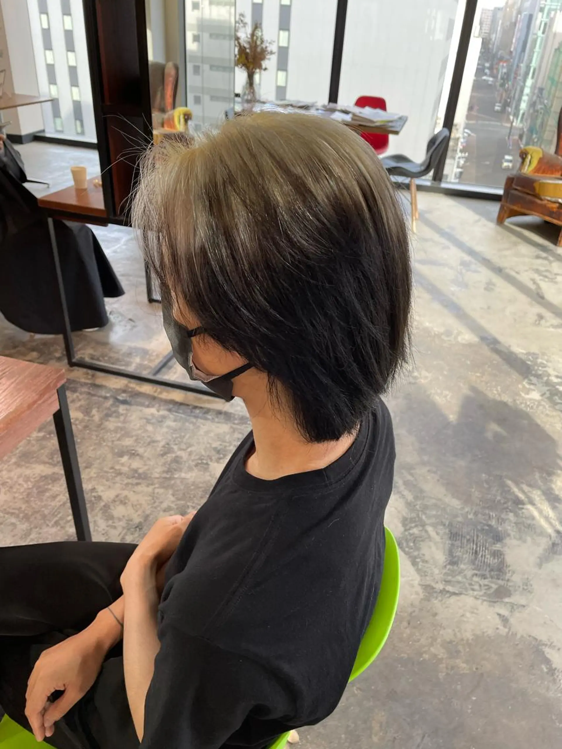 カラー メンズ La fith hair ray 札幌店所属・顔まわり/W カラー/リョウのヘアスタイル