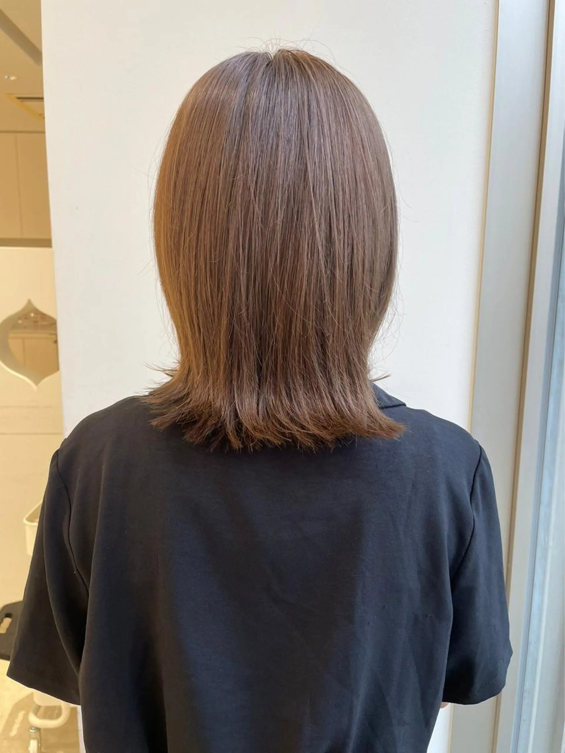 ミディアム カラー Agnos青山所属・鈴木 里奈のヘアスタイル