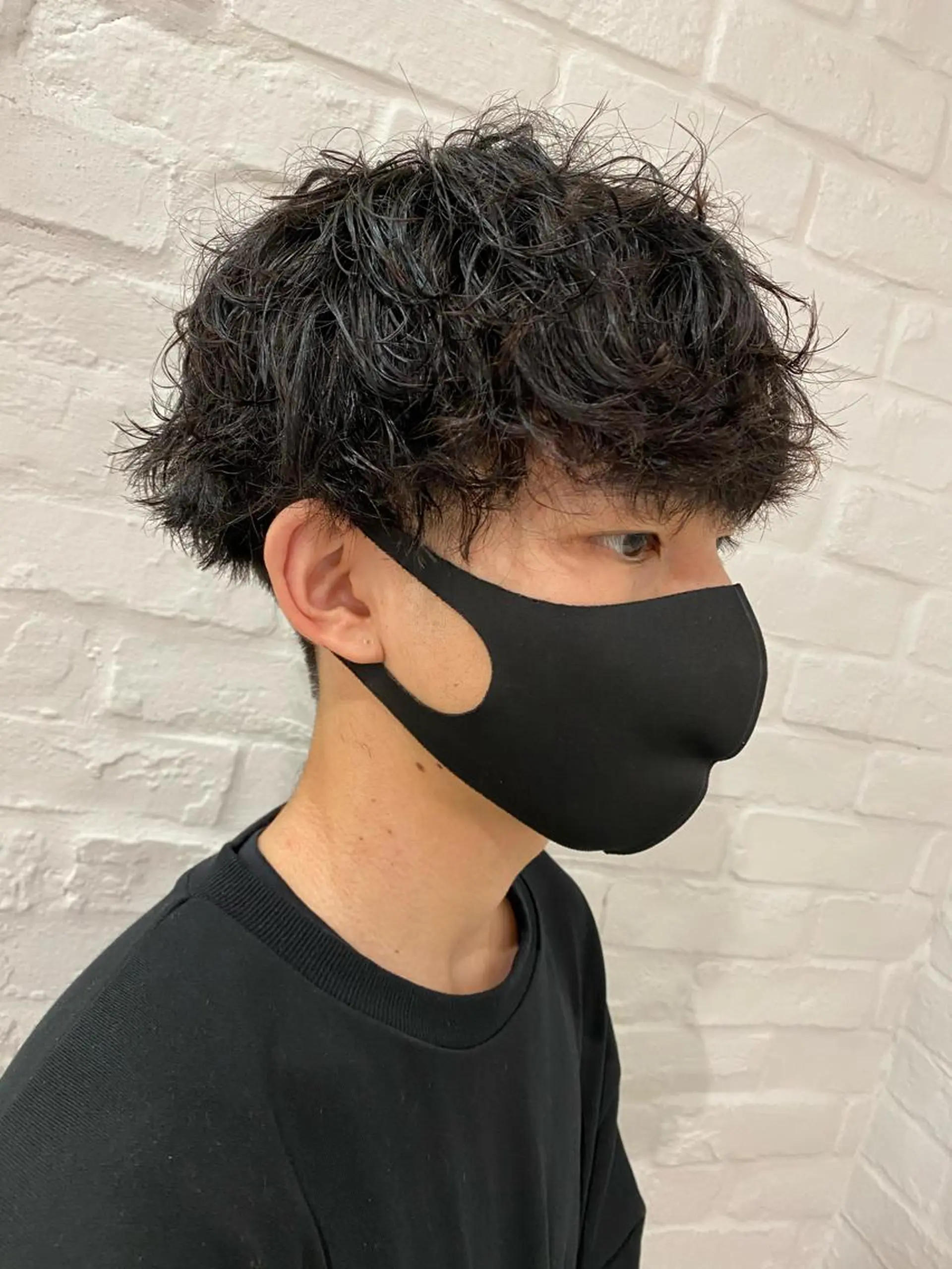 ショート パーマ メンズ メンズパーマ スパイラルパーマ カット パーマ 🍀透明感抜群🍀/ ハイトーンカラーのヘアスタイル