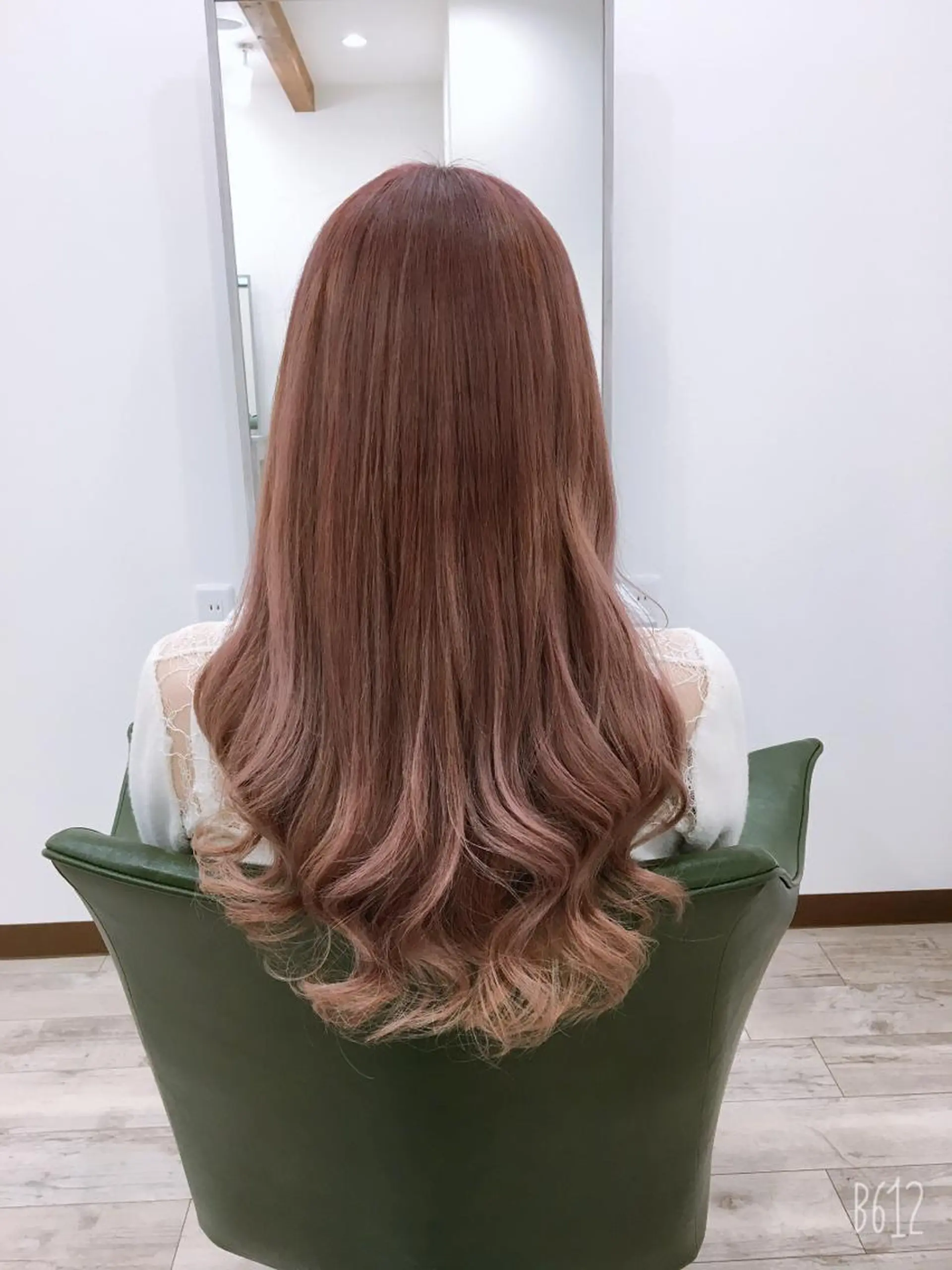 ロング カラー カット ヘアカラー トリートメント Hair Space Local所属・長塚 翔也のヘアスタイル